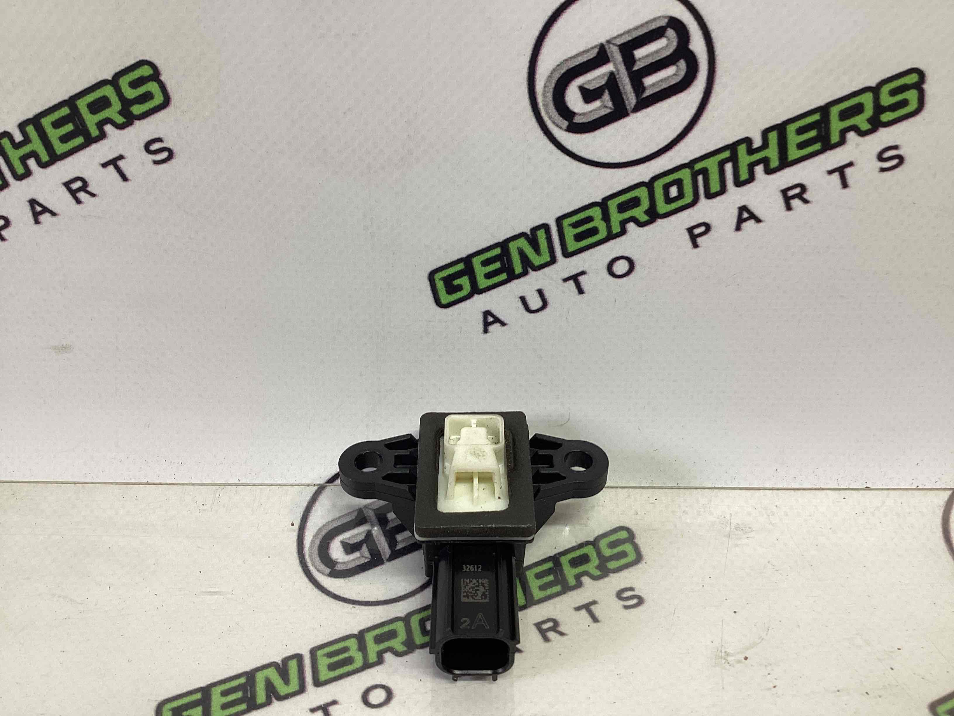 Датчик удару Airbag бічний