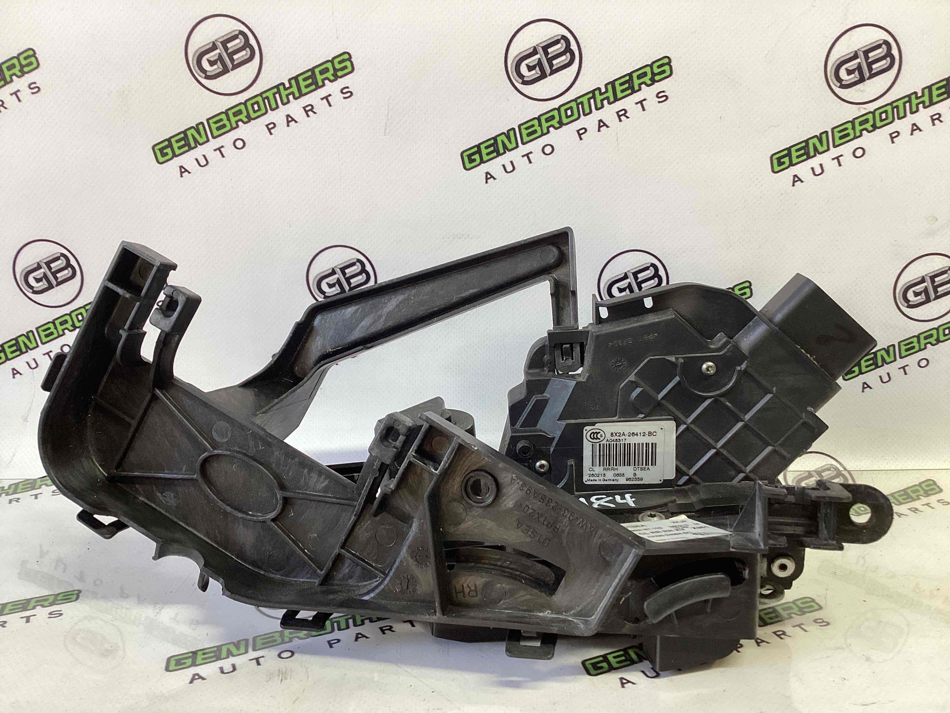 Замок дверей задньої правої