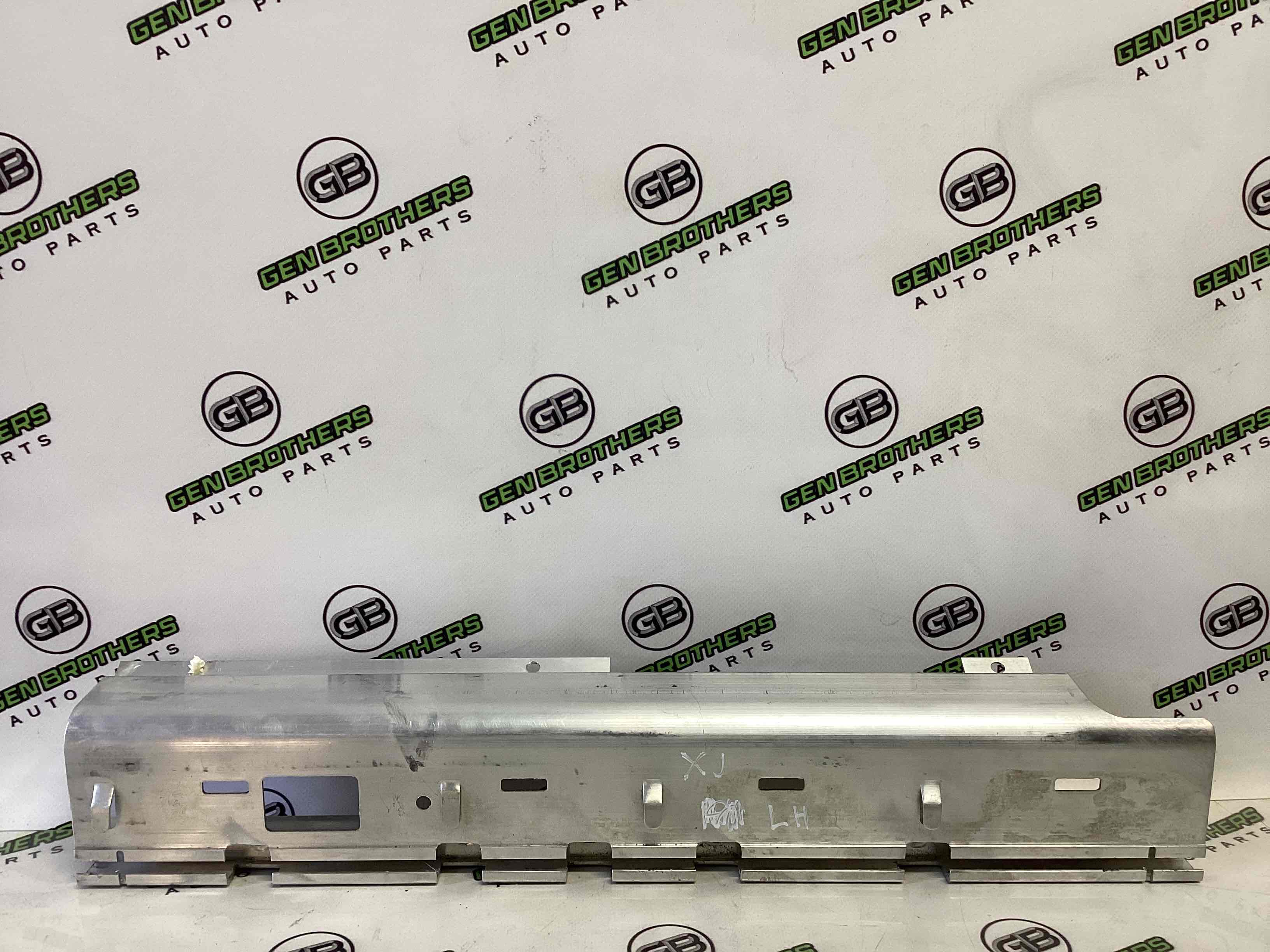 Пороги підніжки, комплект порогів