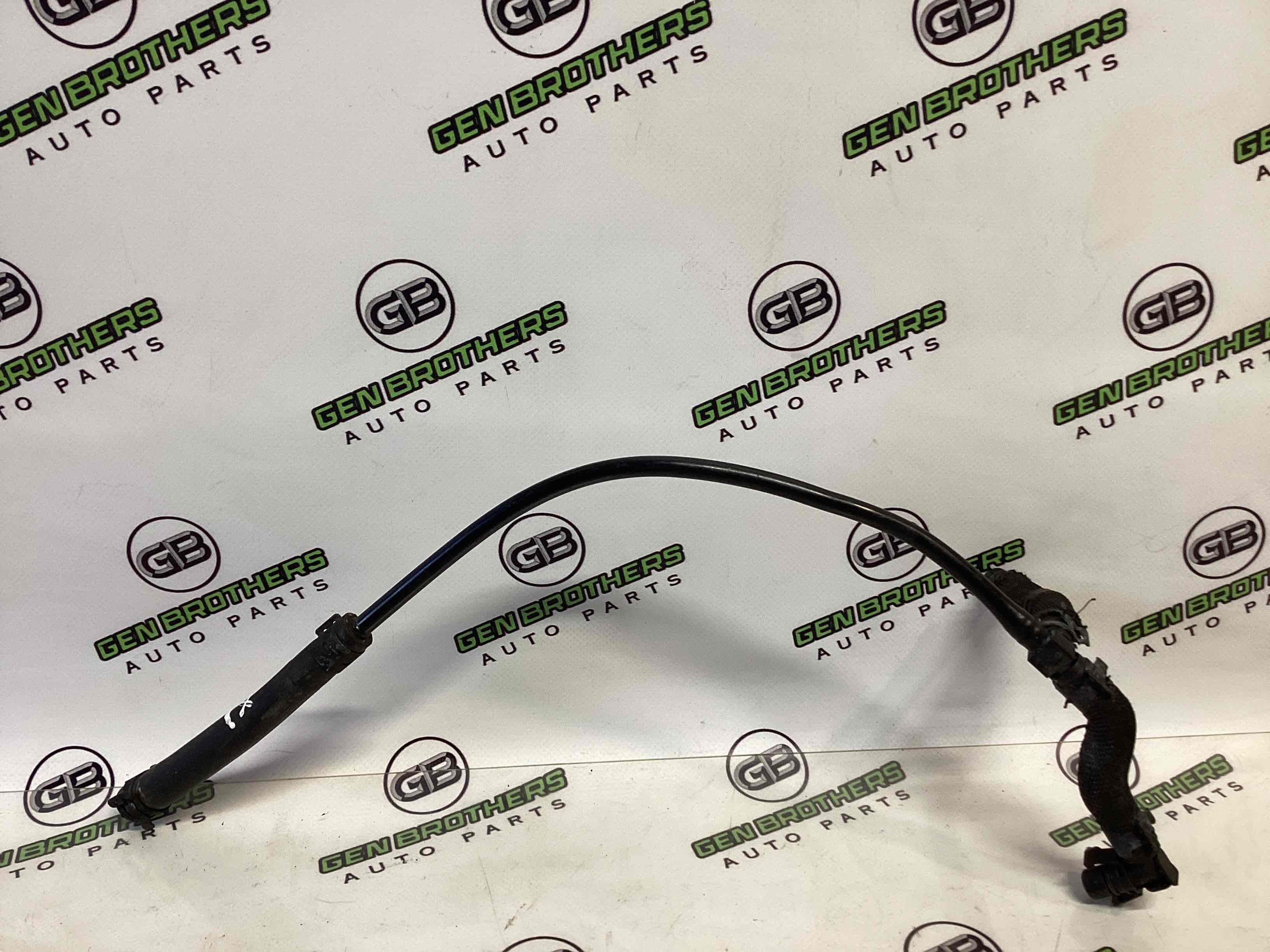 Патрубок трубопровід, шланг