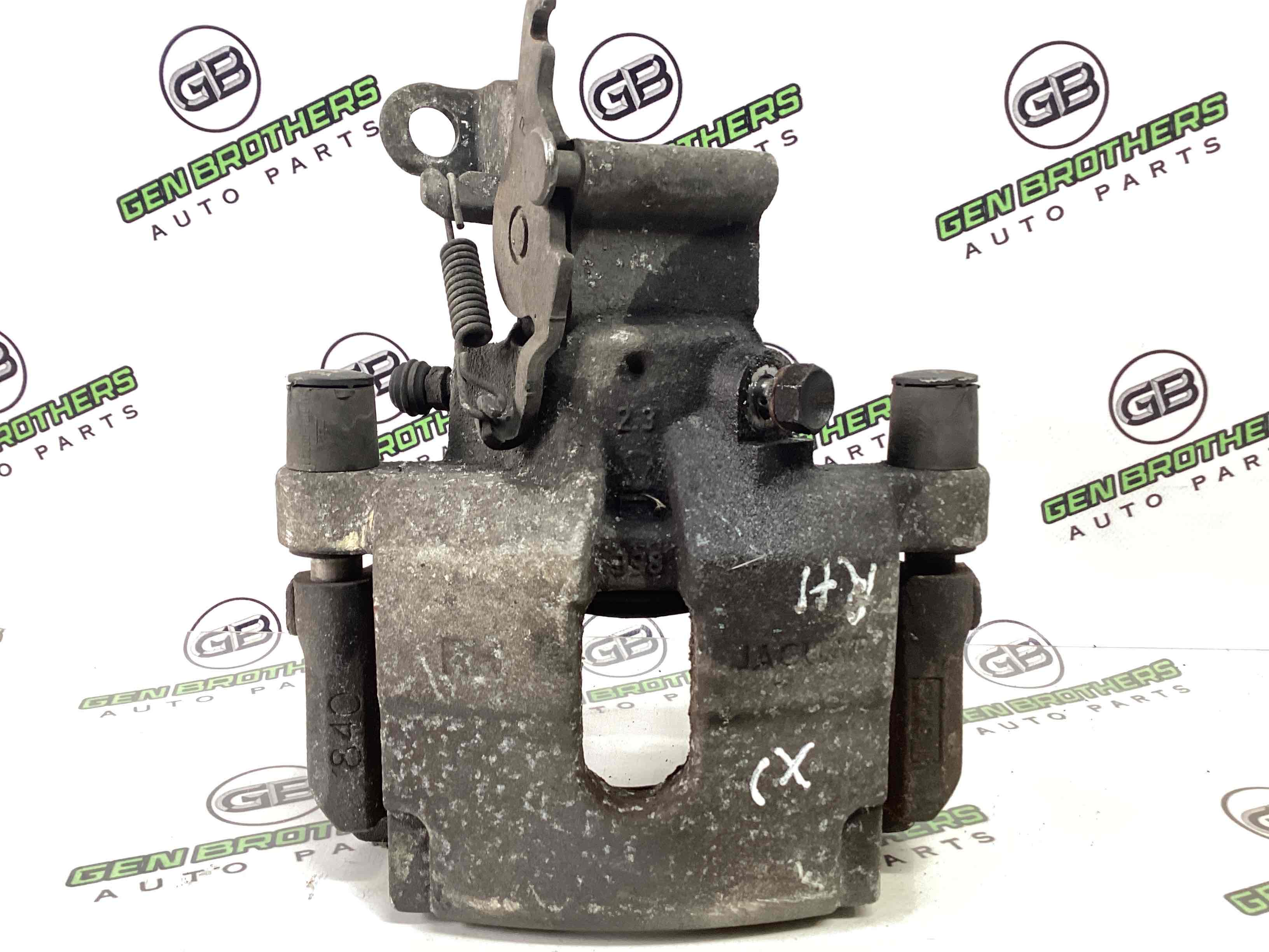 Супорт задній правий