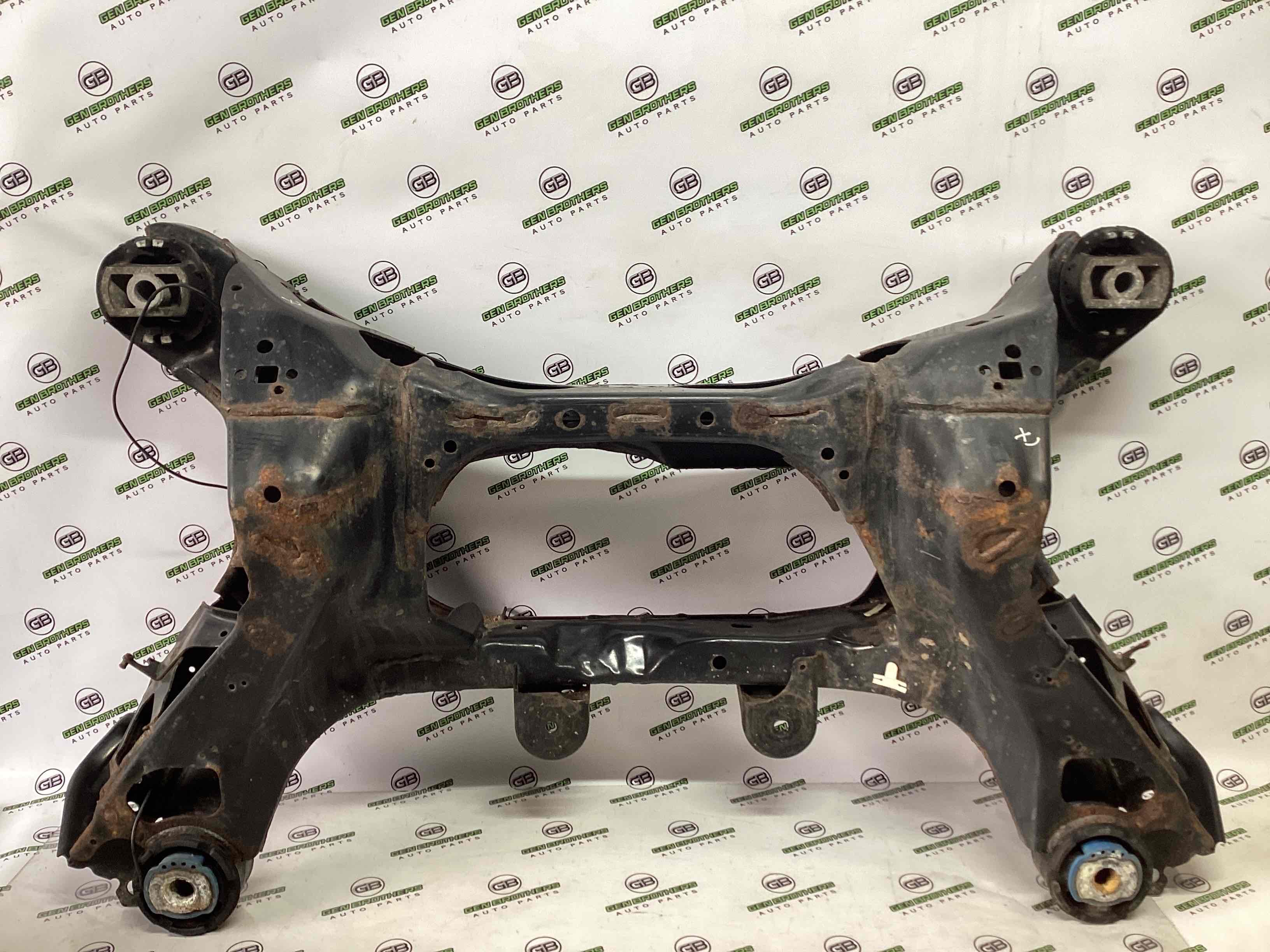 Балка підвіски задня підрамник