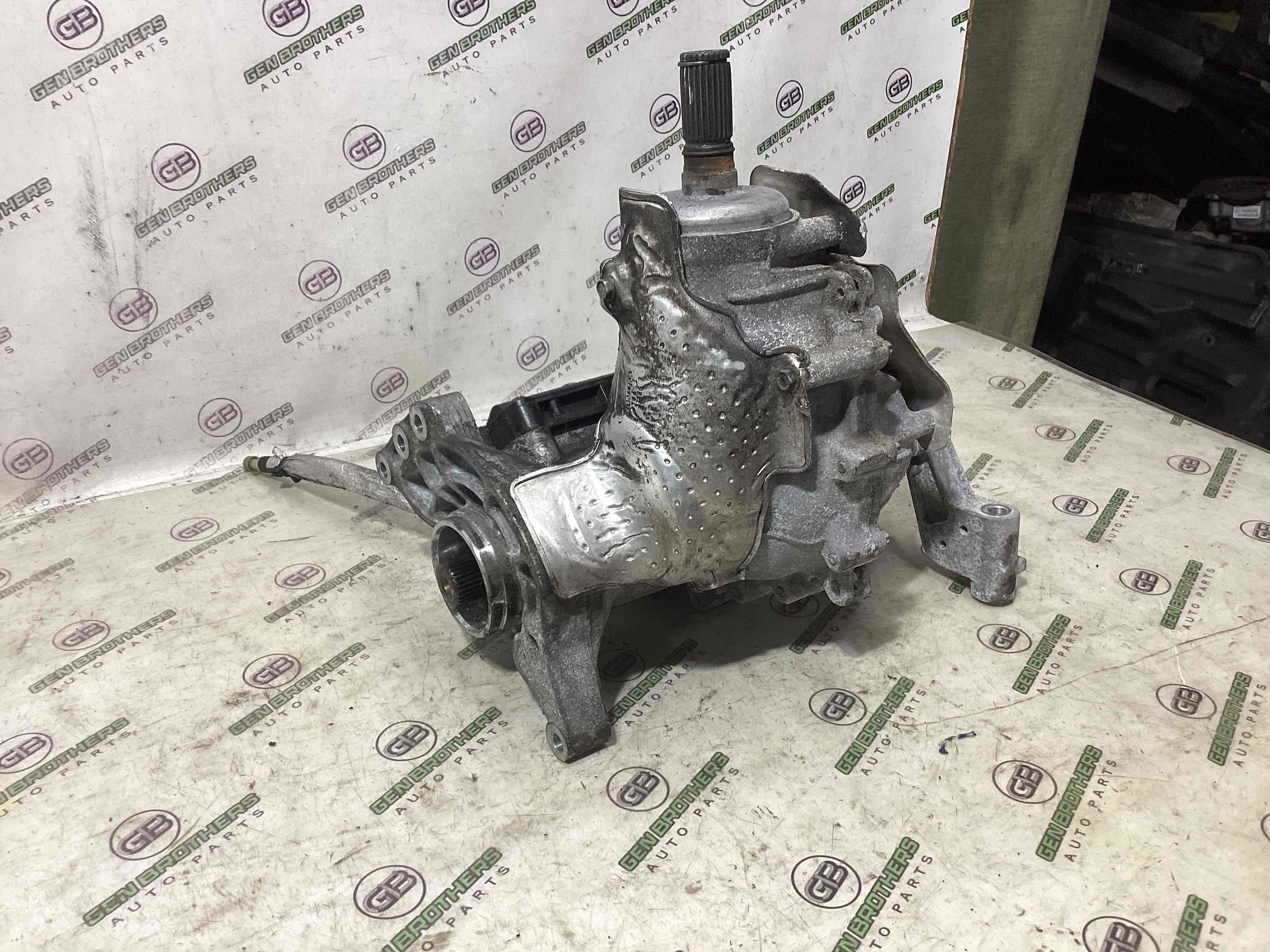 Редуктор переднього мосту