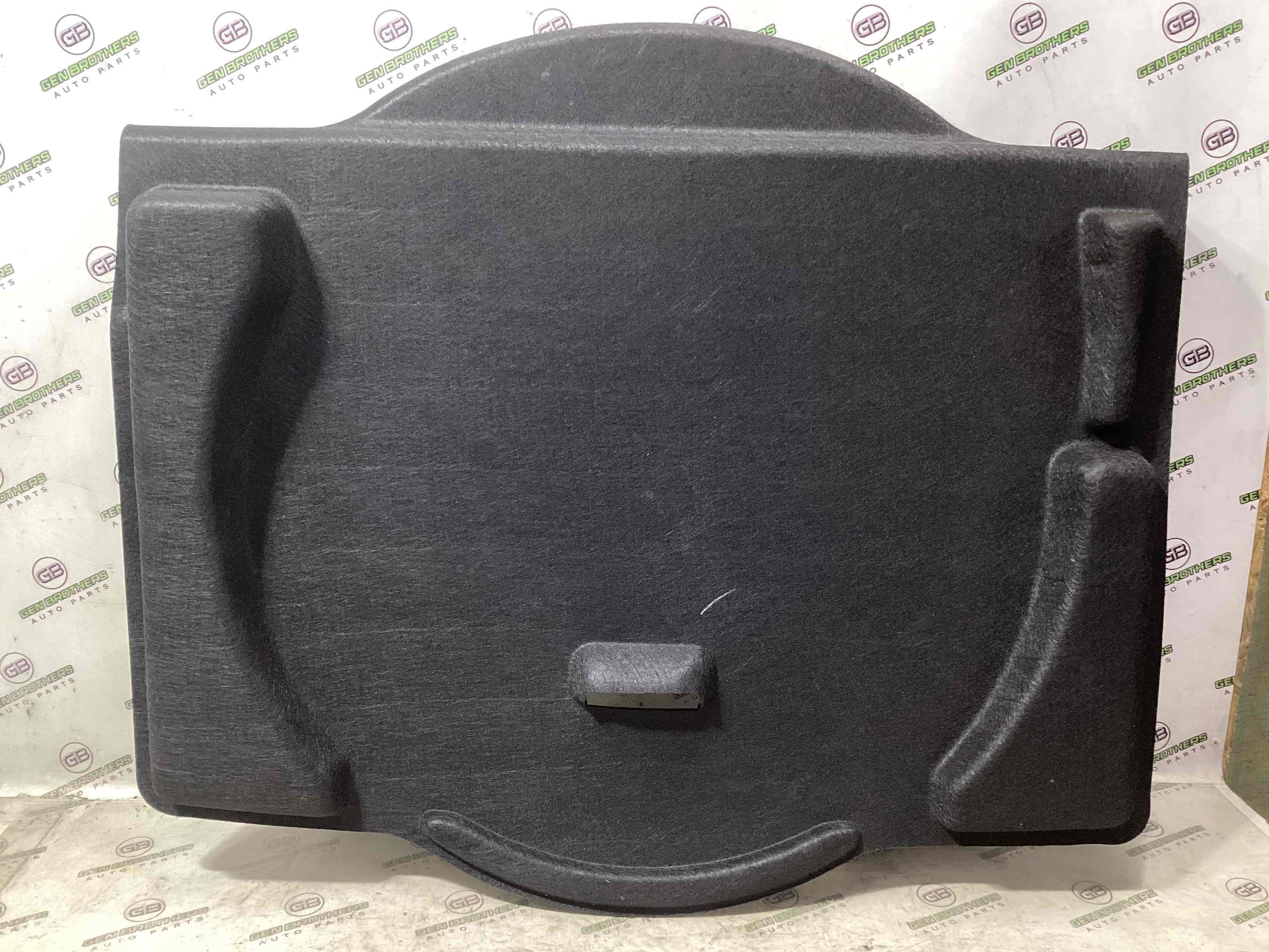 Підлогове покриття багажника, полиця багажника