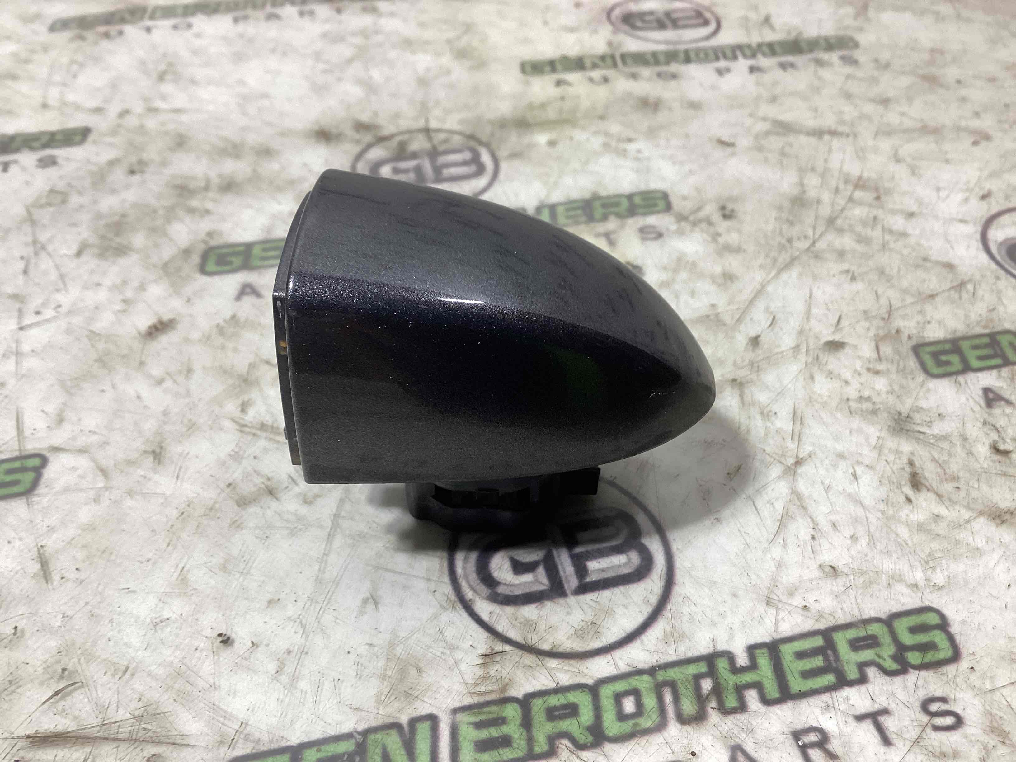 Заглушка ручки дверей