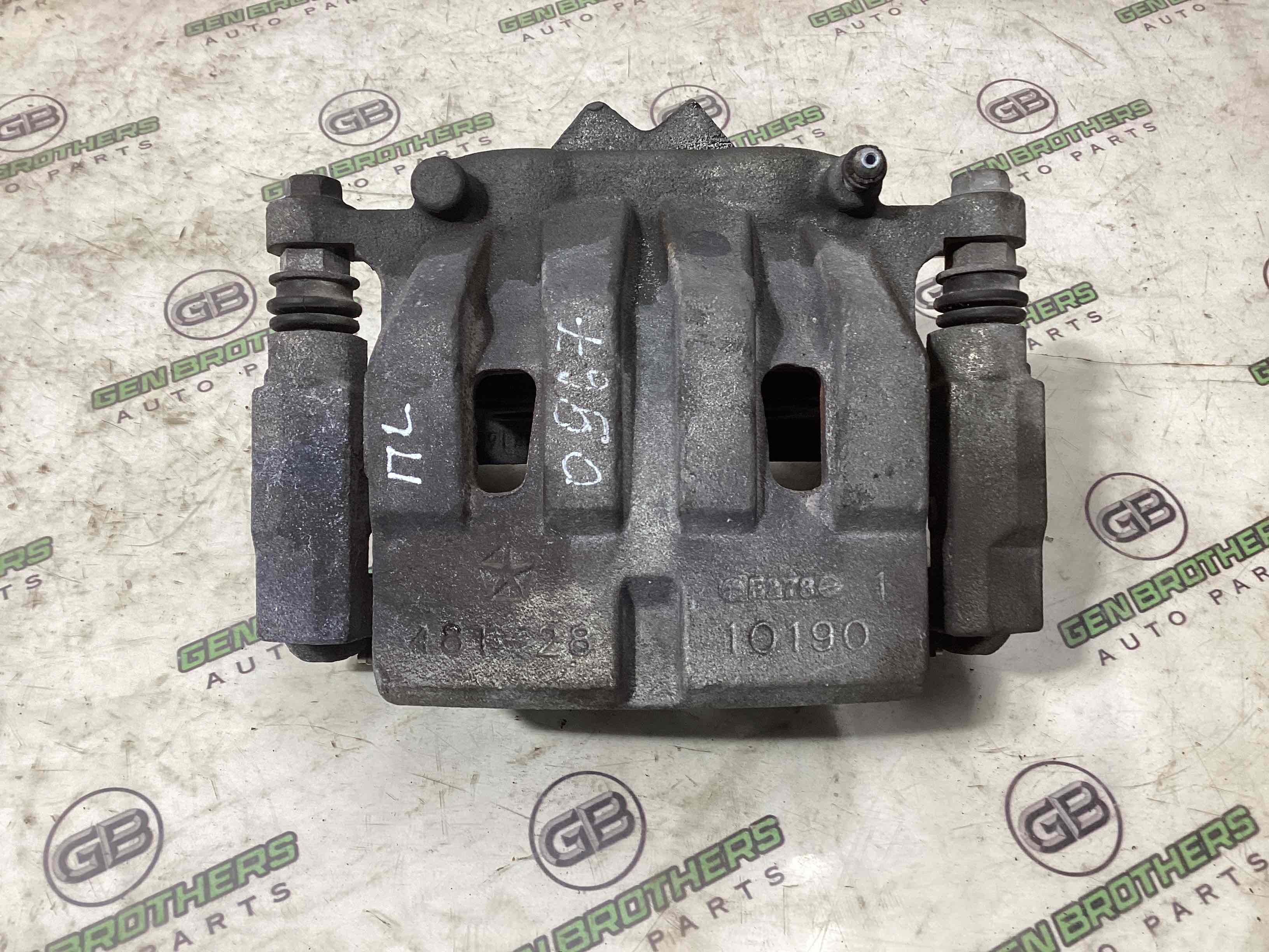 Супорт передній лівий