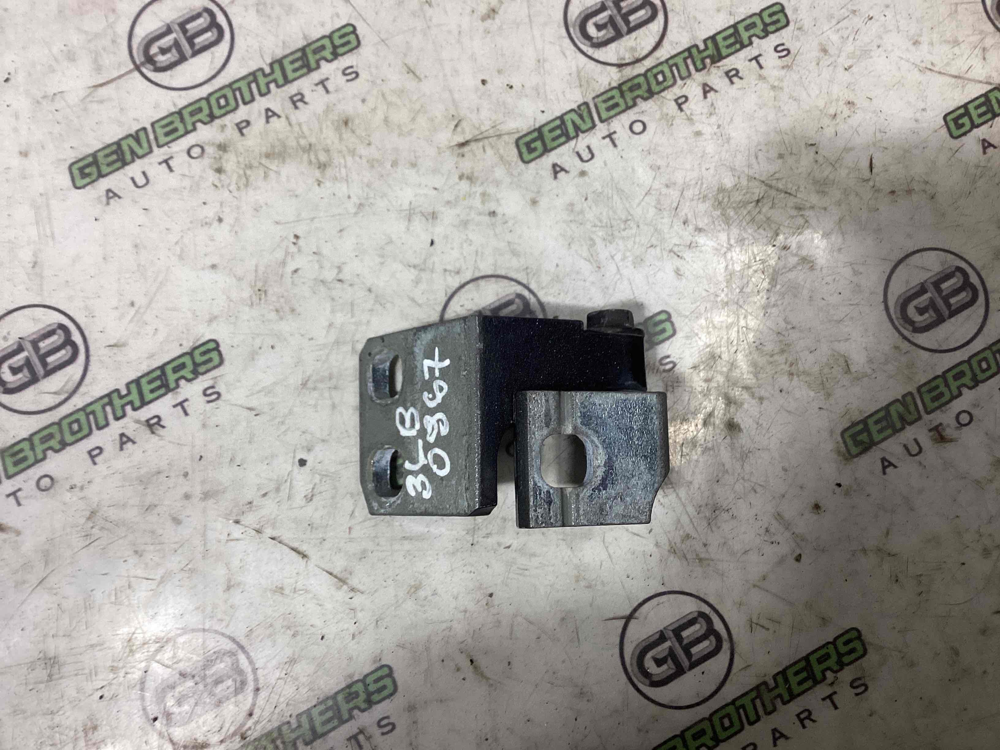 Петля двері, замок двері