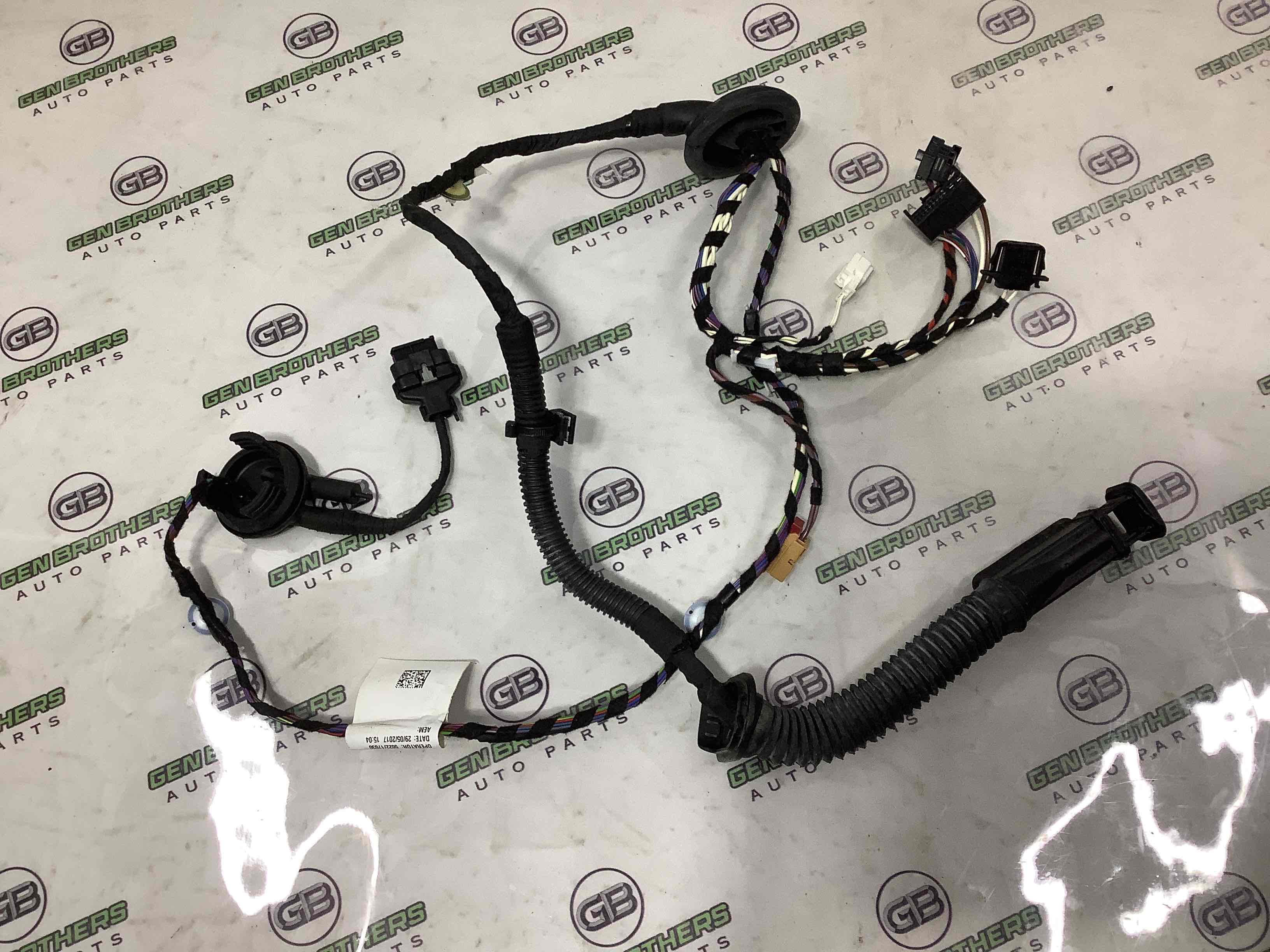 Електропроводка дверей, кришки багажника коса