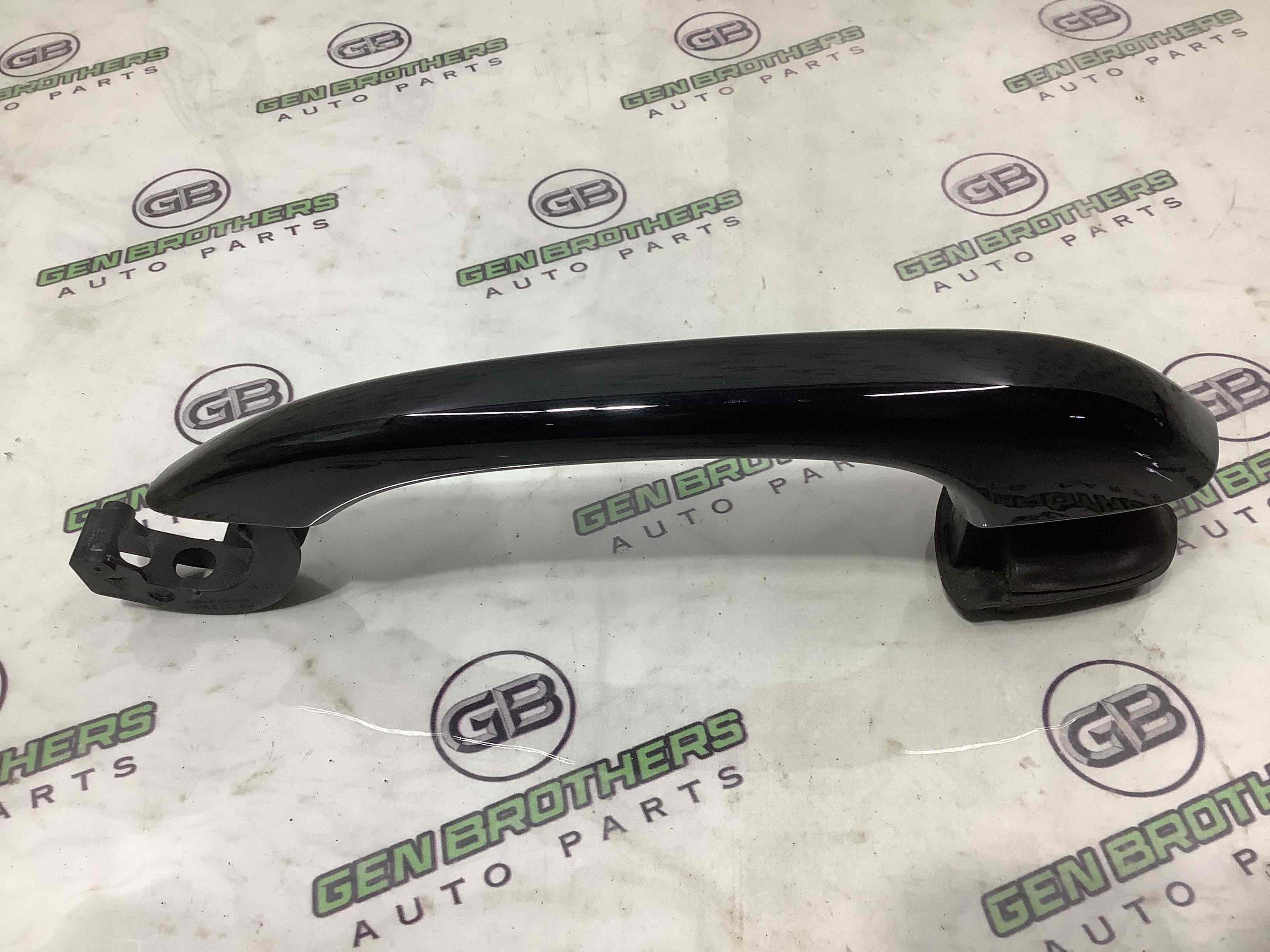 Ручка двері зовнішня