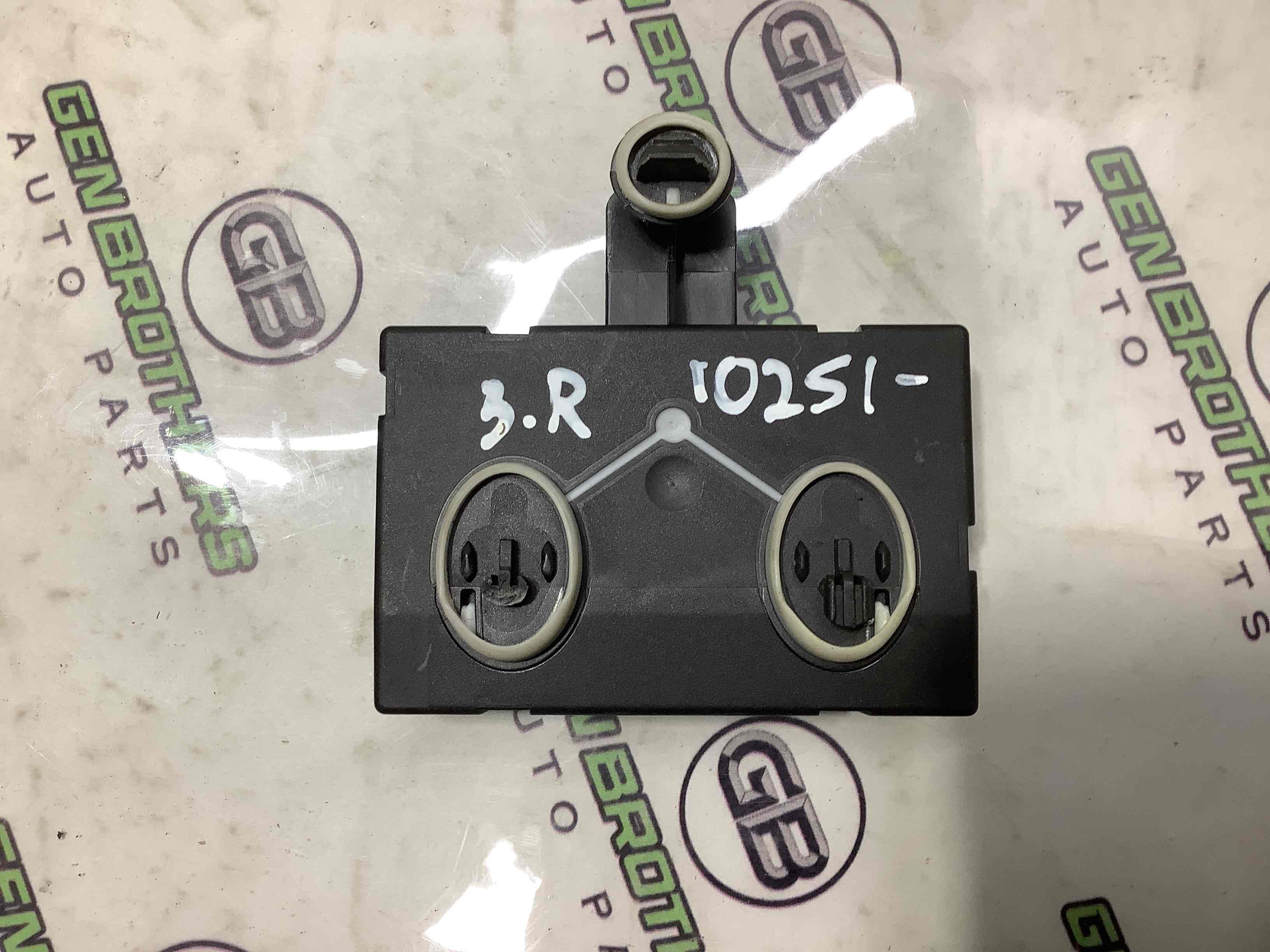 Блок керування дверима