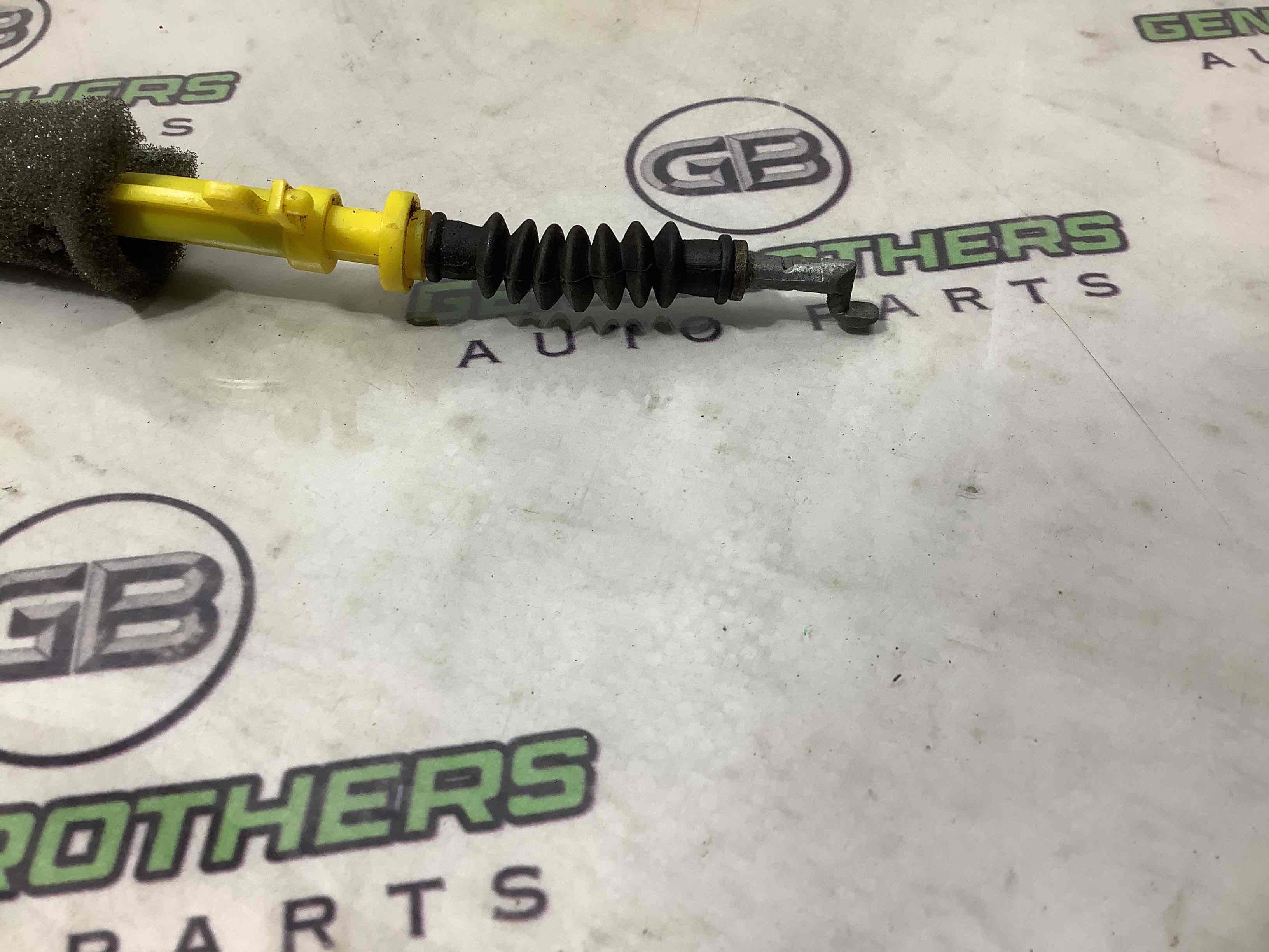 Трос ручки дверей