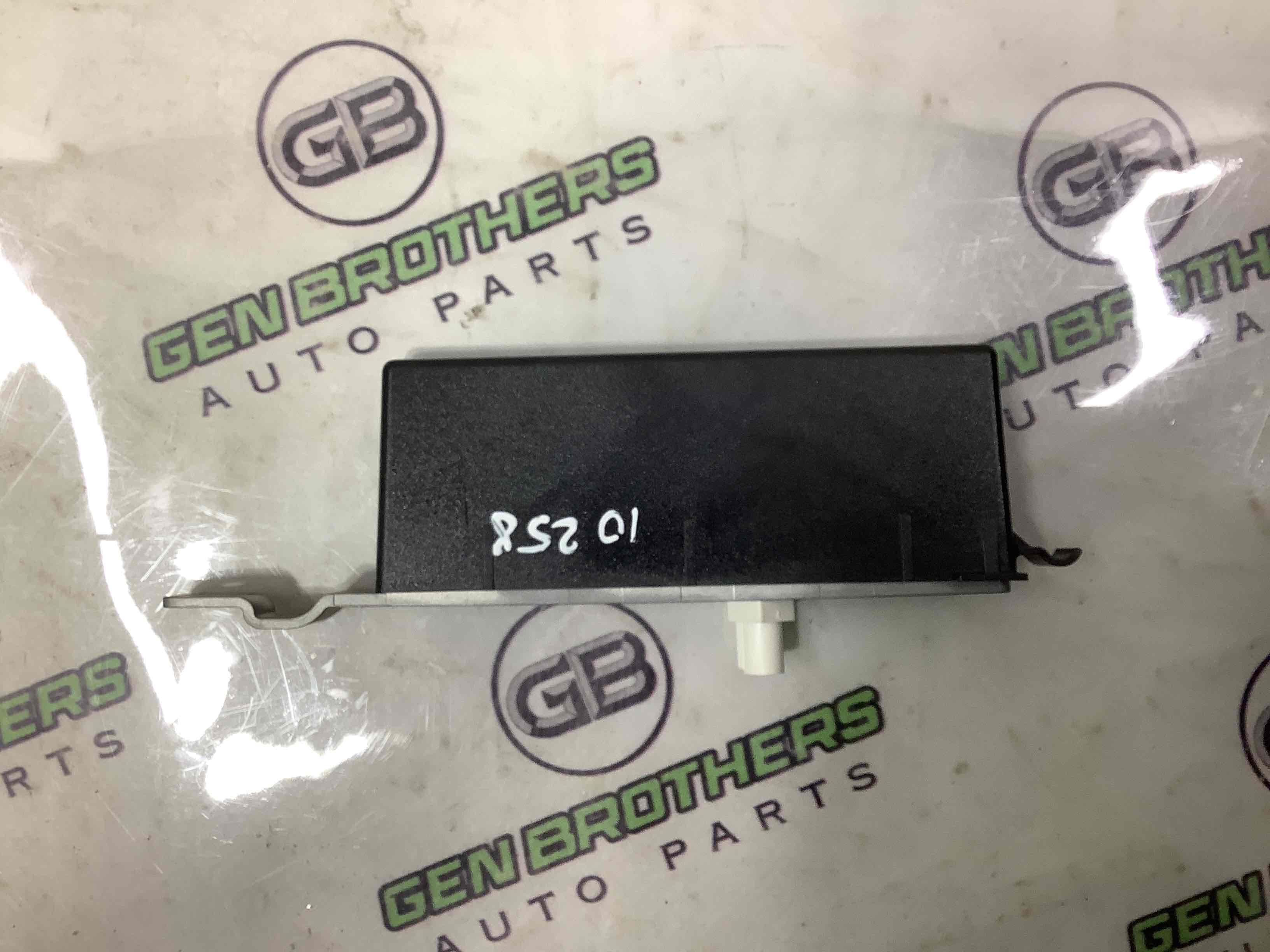 Антена, підсилювач антени