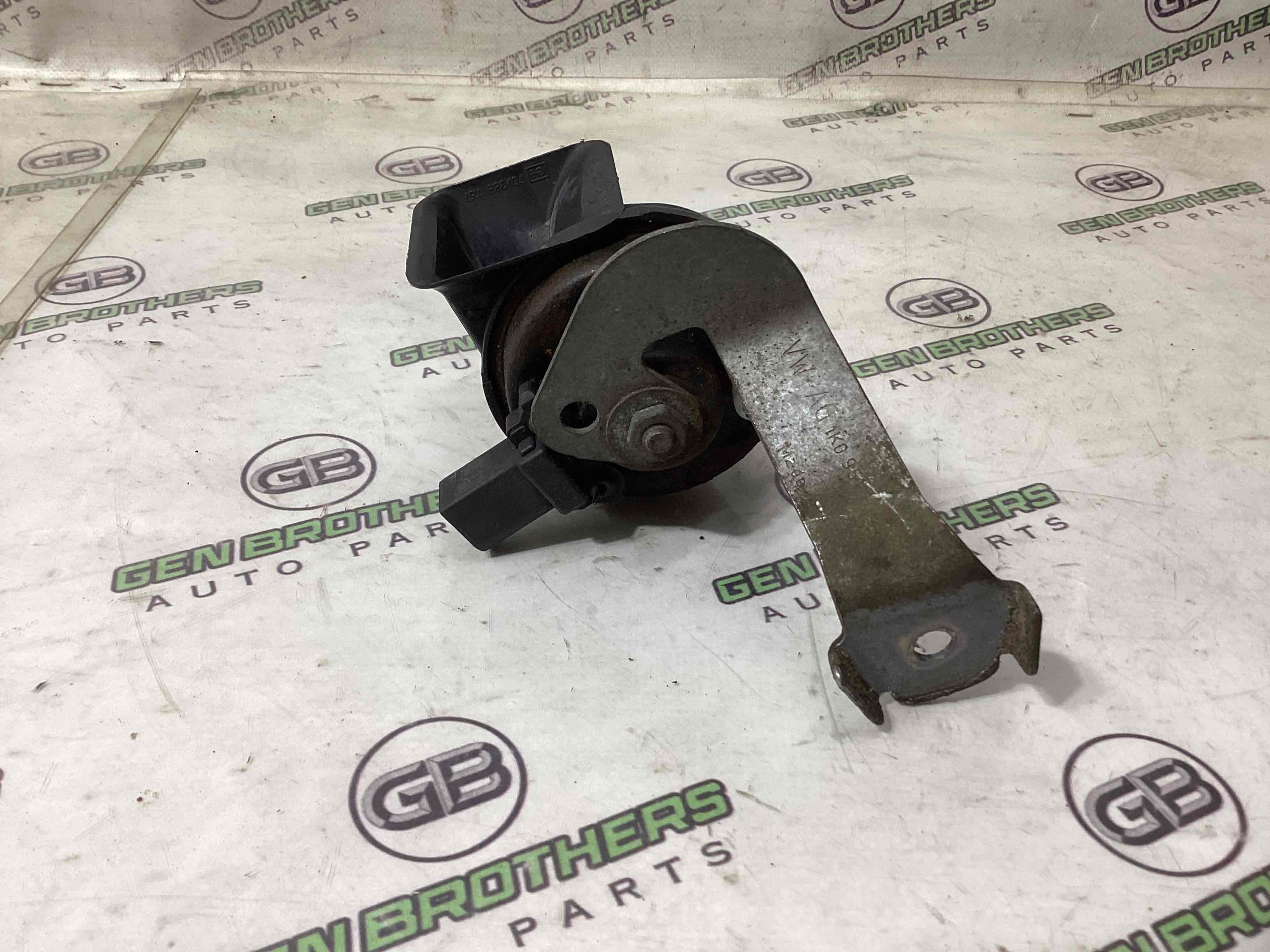 Сигнал клаксон