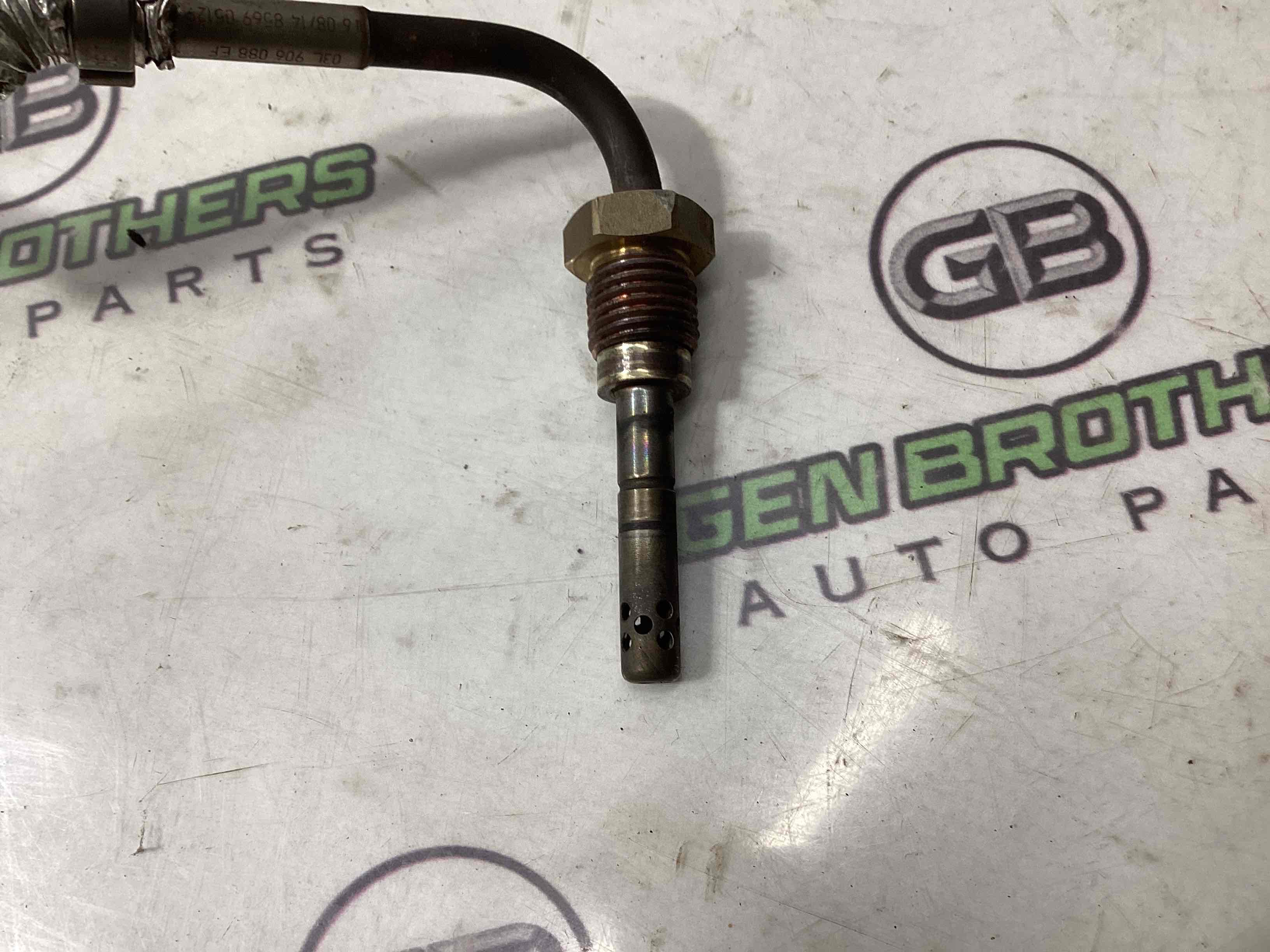 Датчик температуры отработанных газов