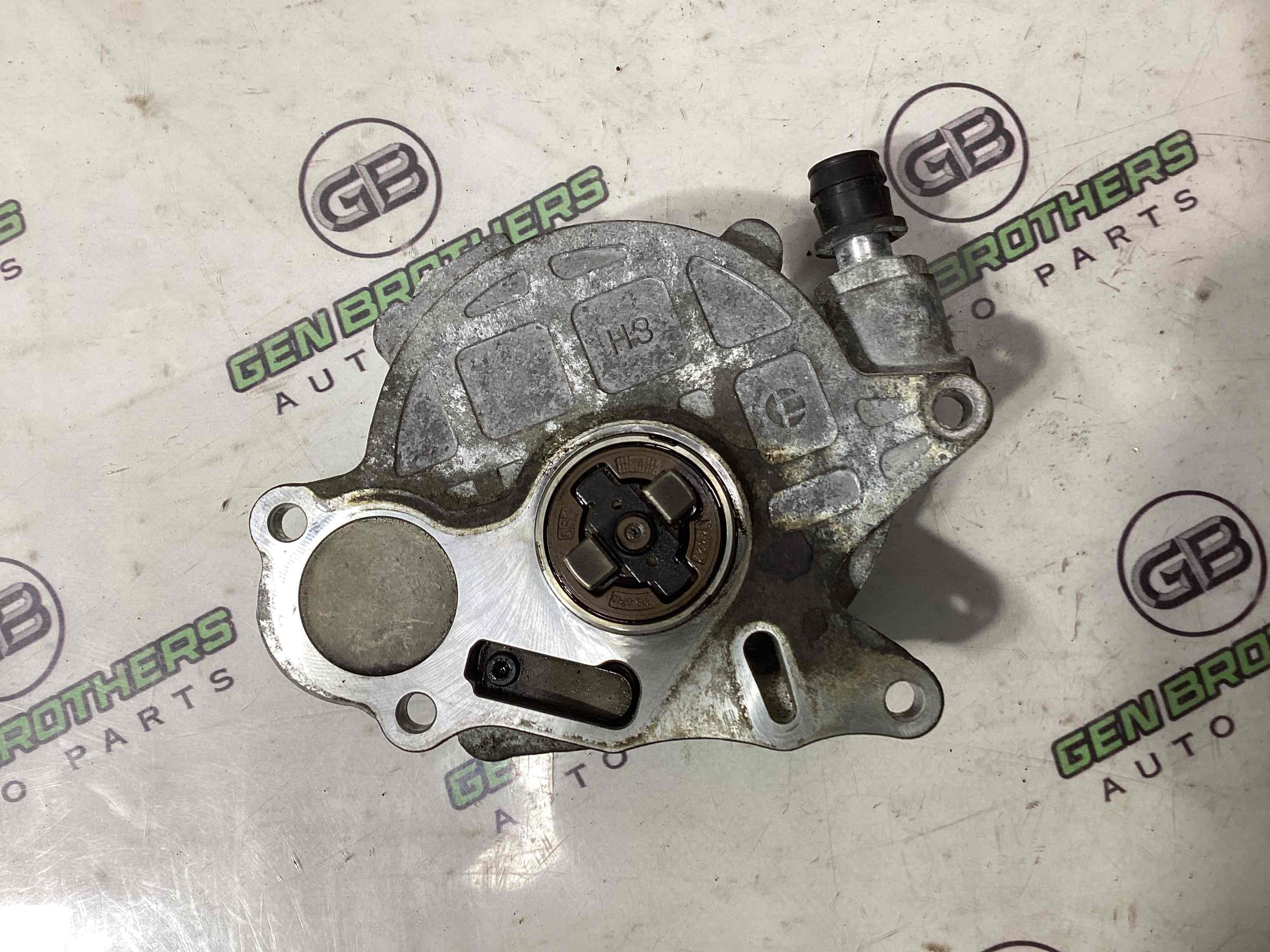 Насос вакуумный