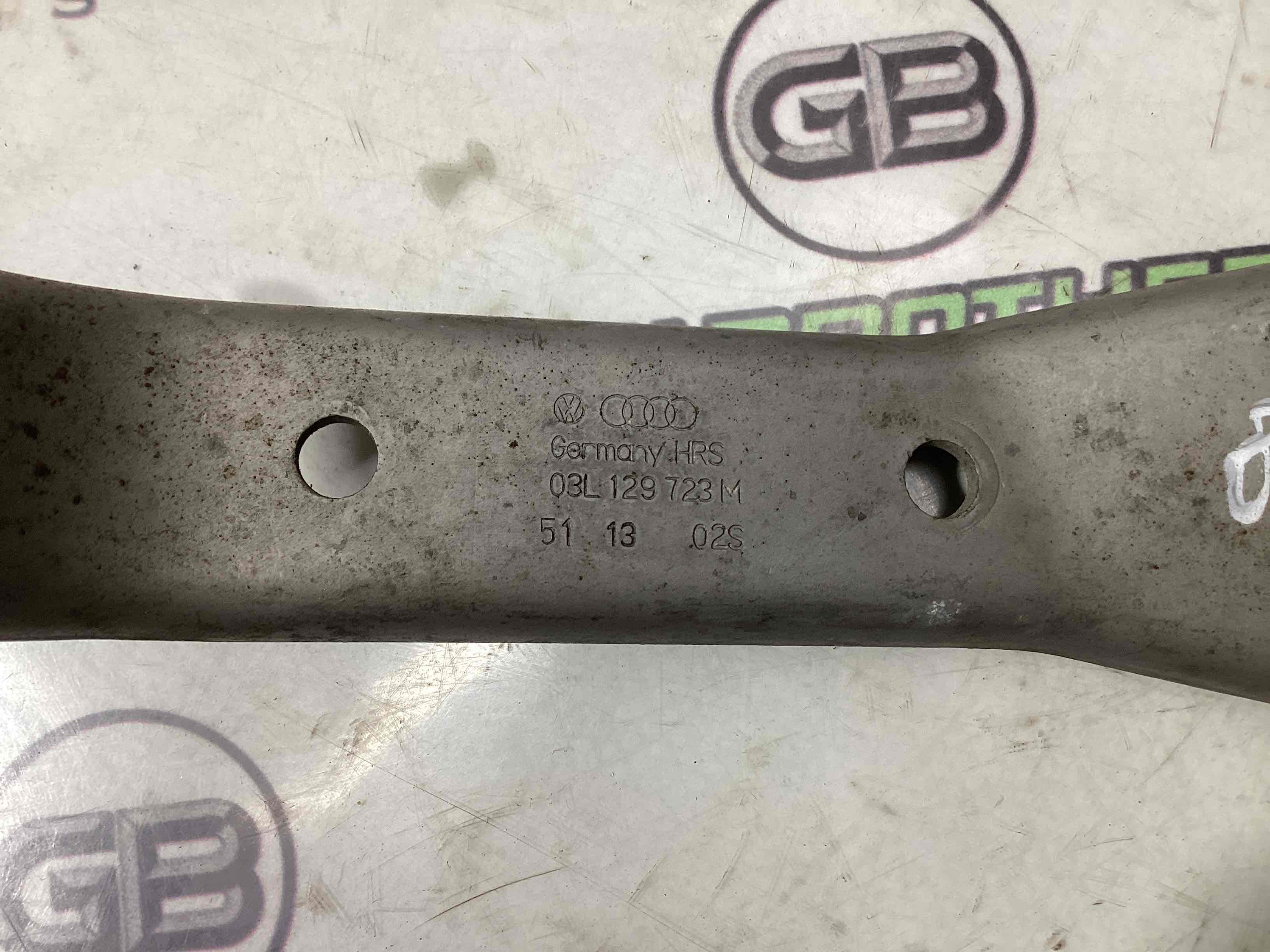 Крепление, кронштейн