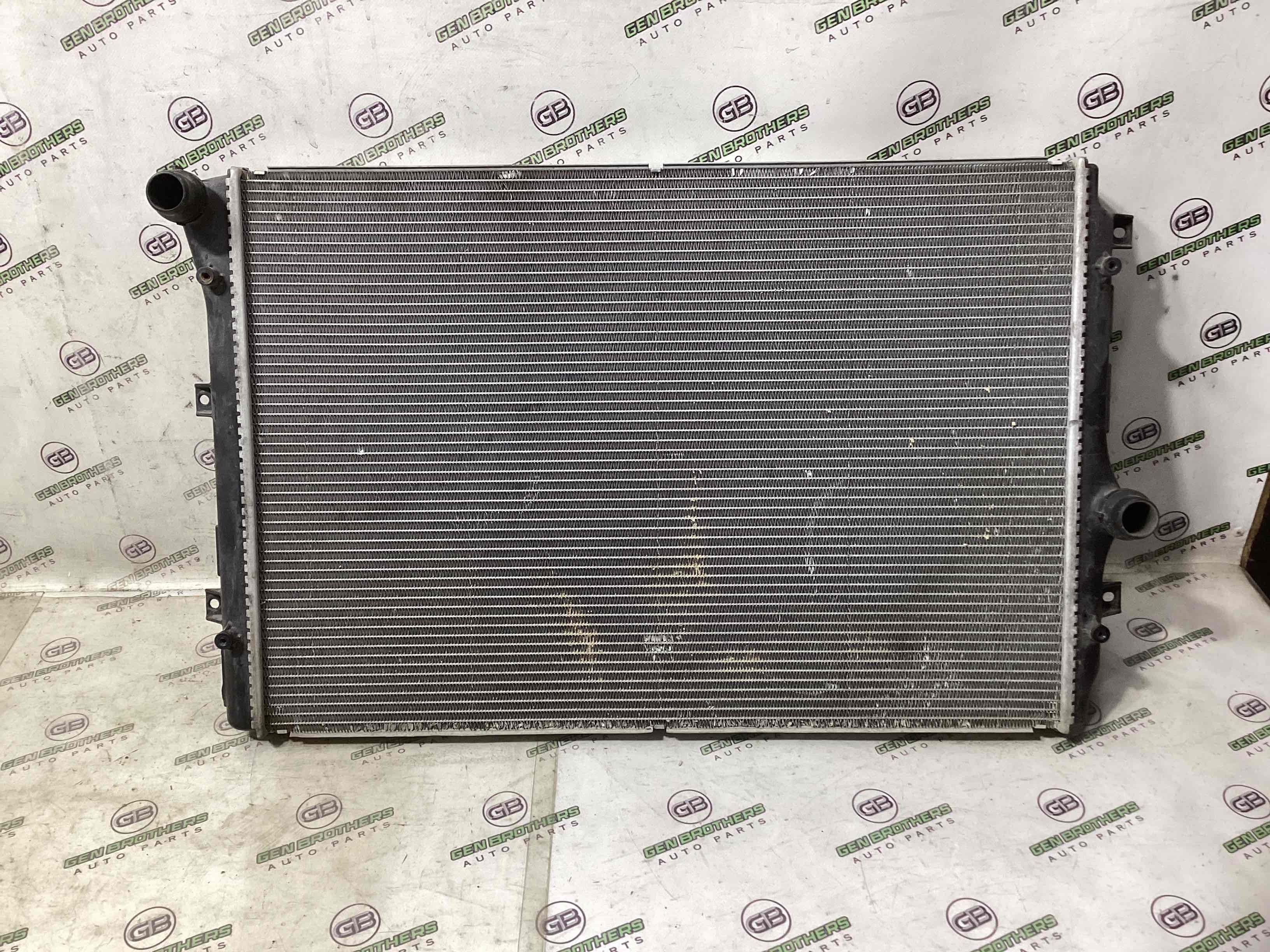 Радиатор основной