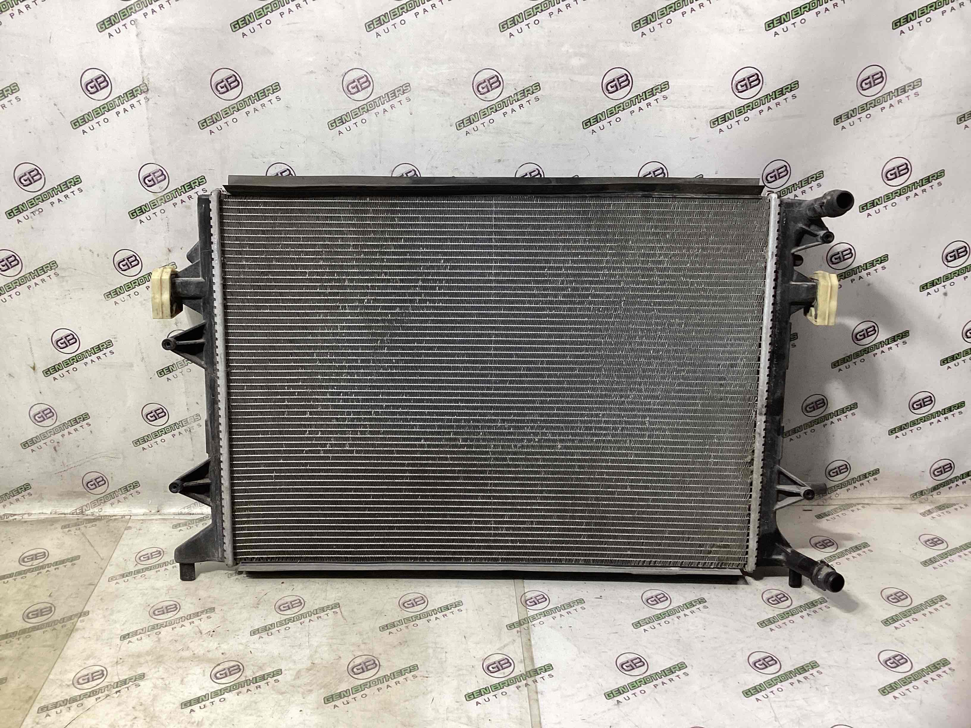 Радиатор основной