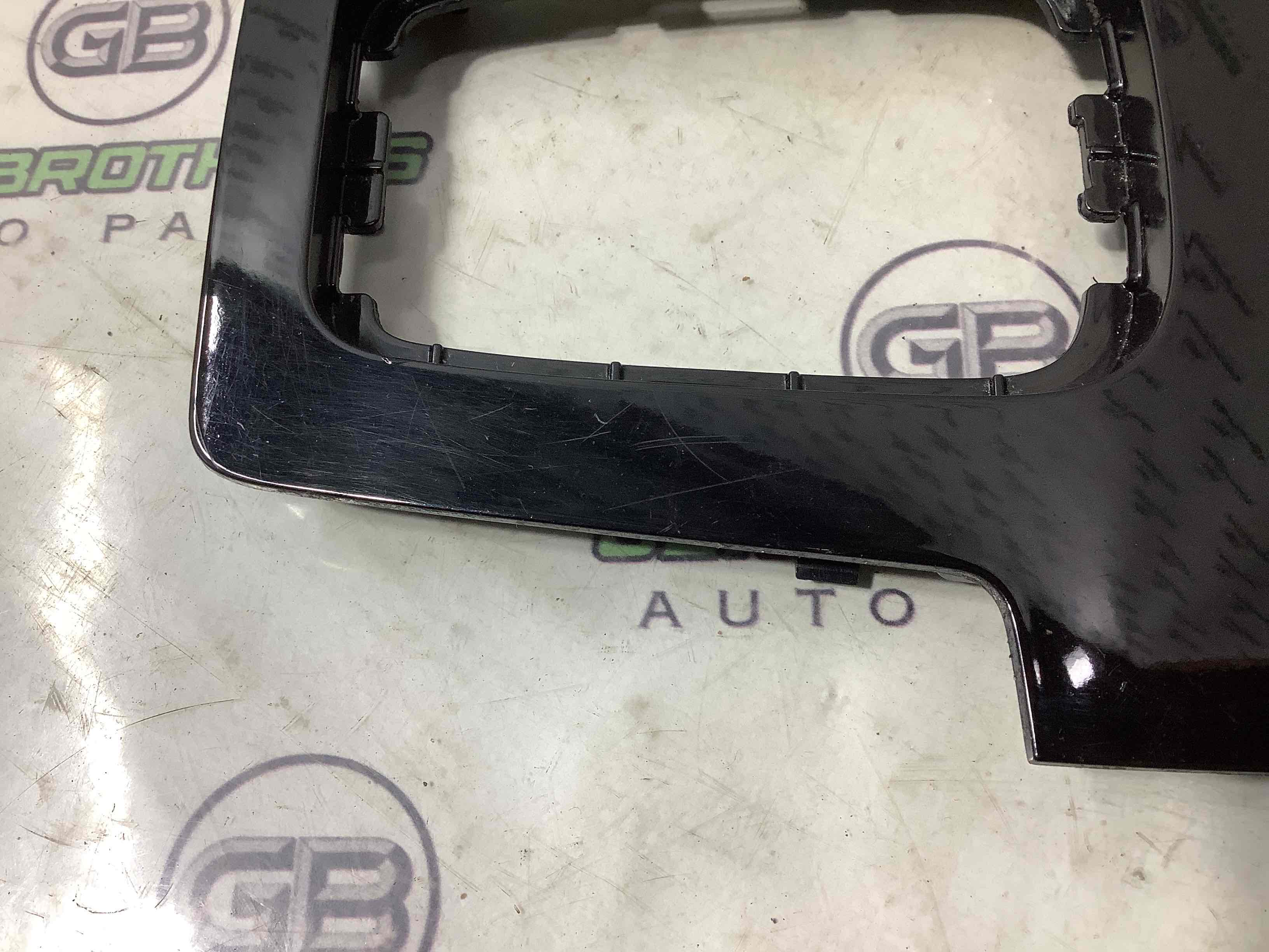 Кулиса селектор, ручка кулисы, накладка шифтер АКПП