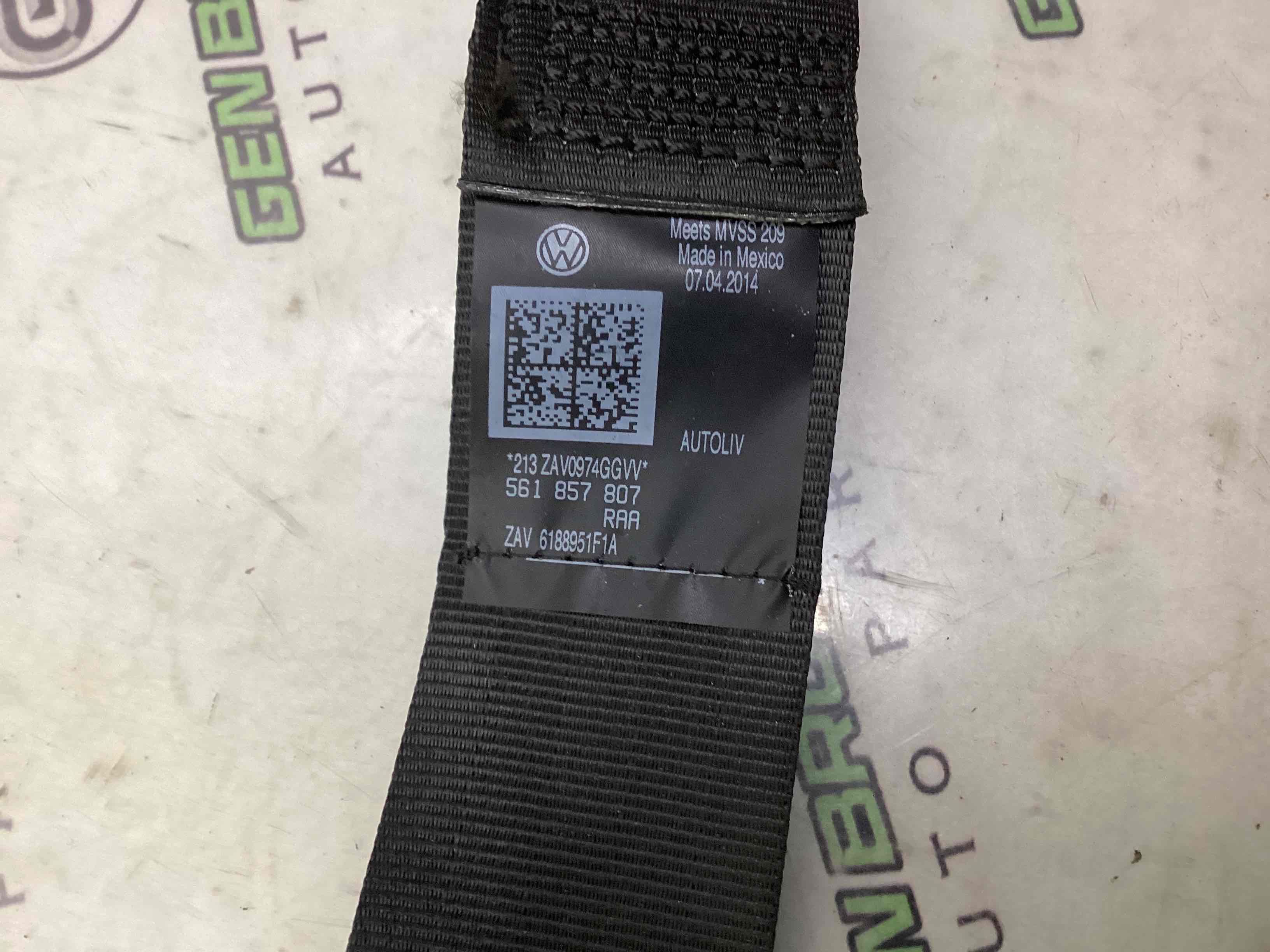 Ремень безопасности