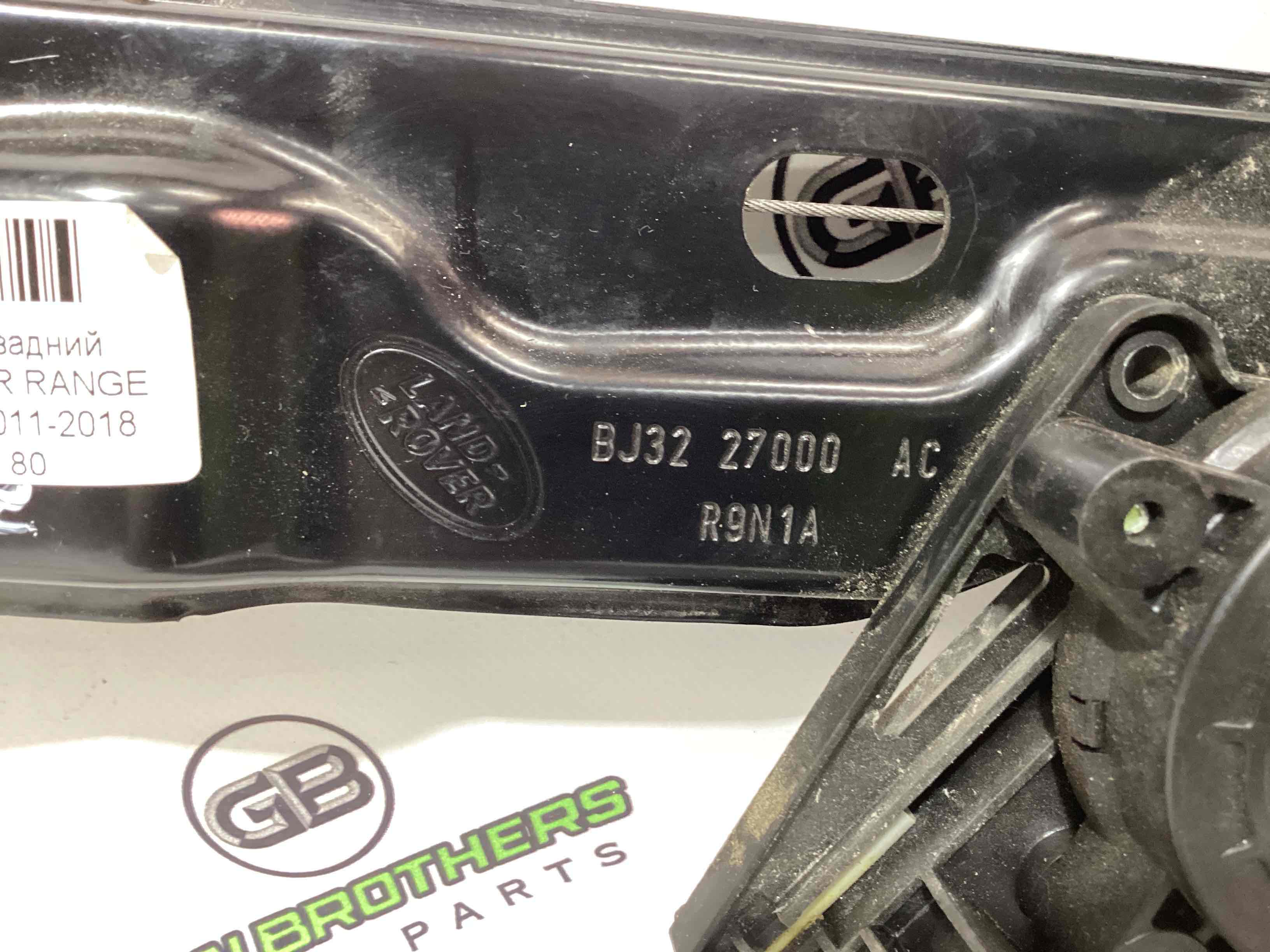 Склопідйомник задній правий