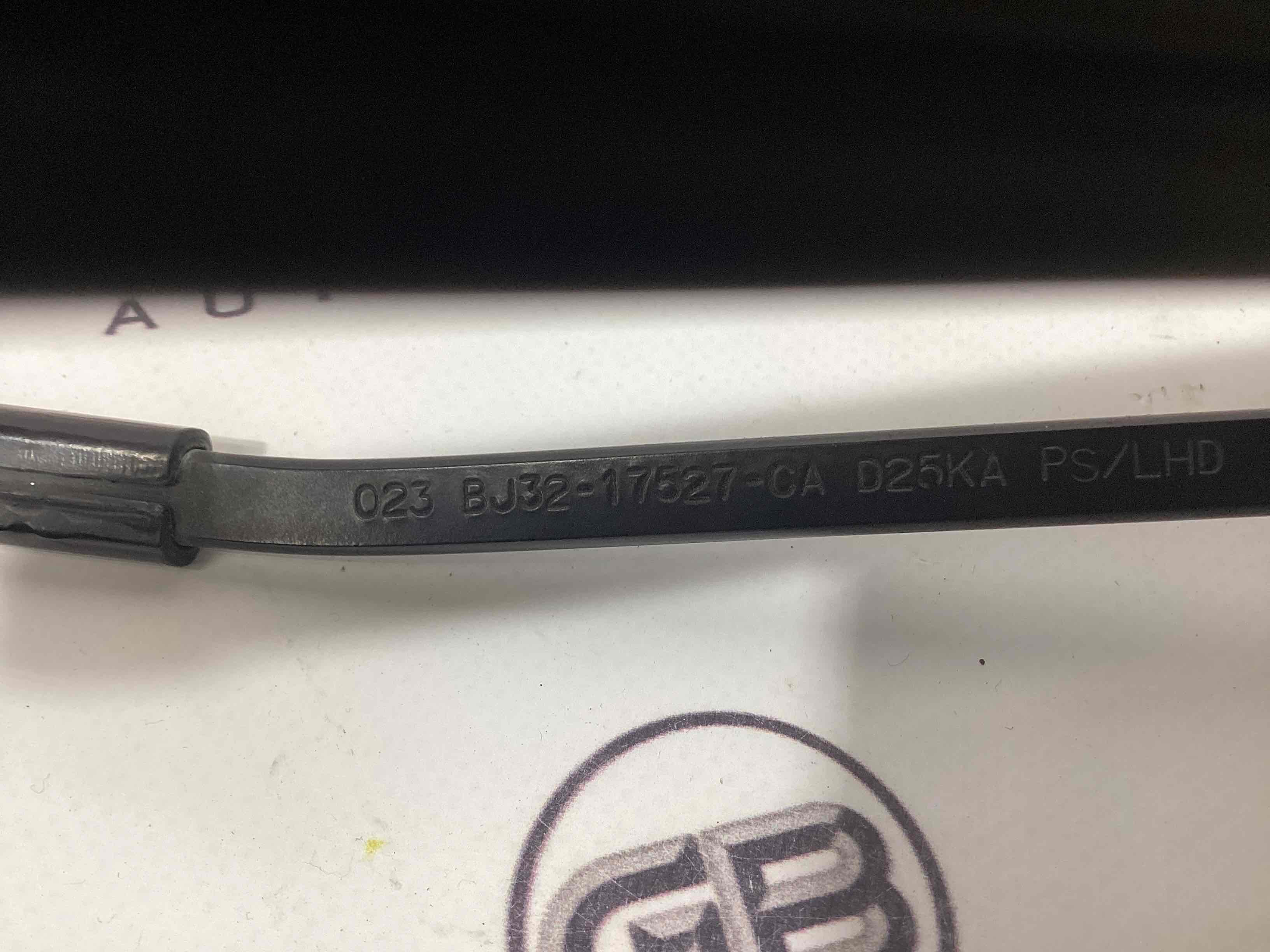 Склоочисники двірники, накладки