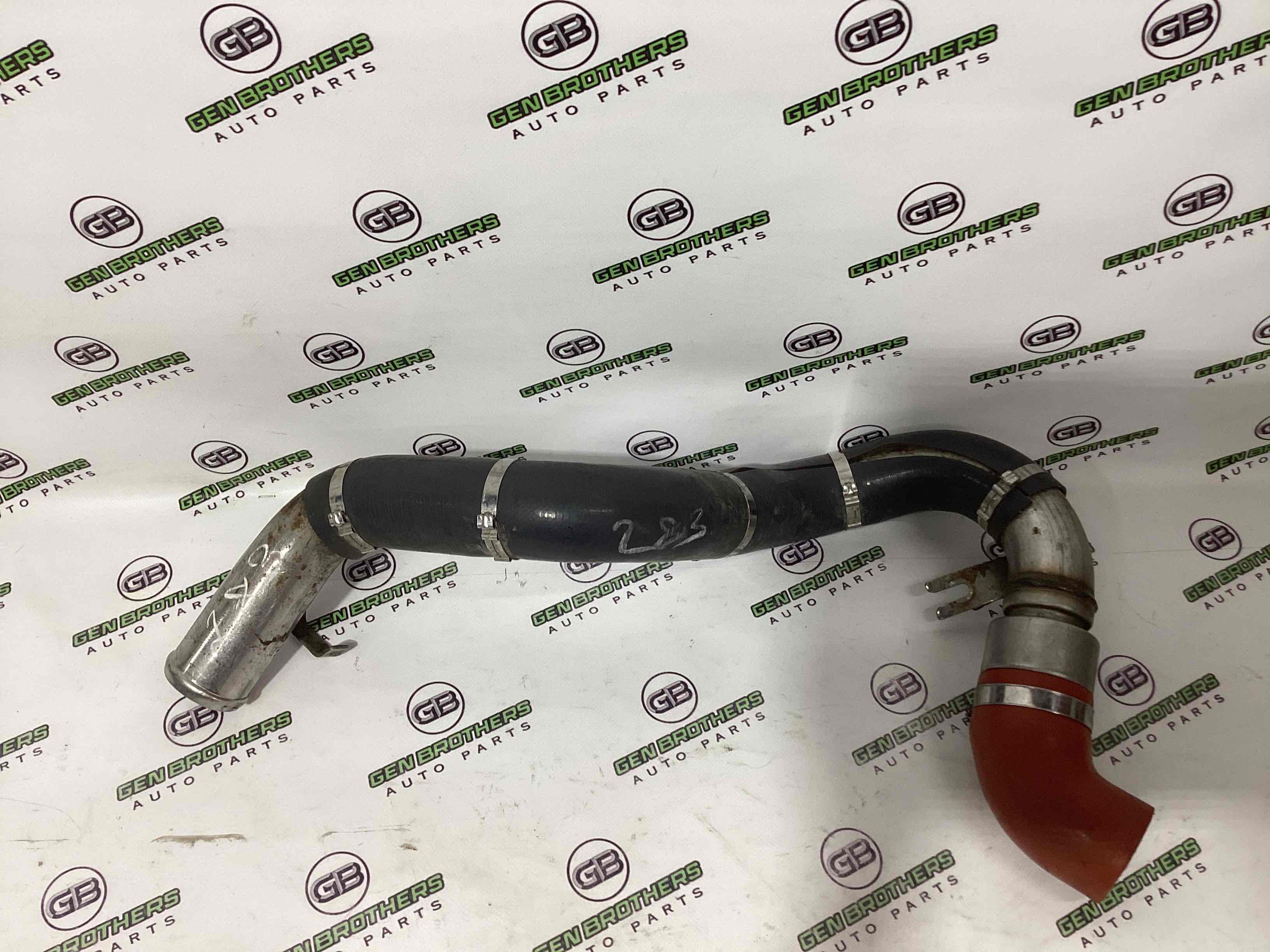 Патрубок інтеркулера