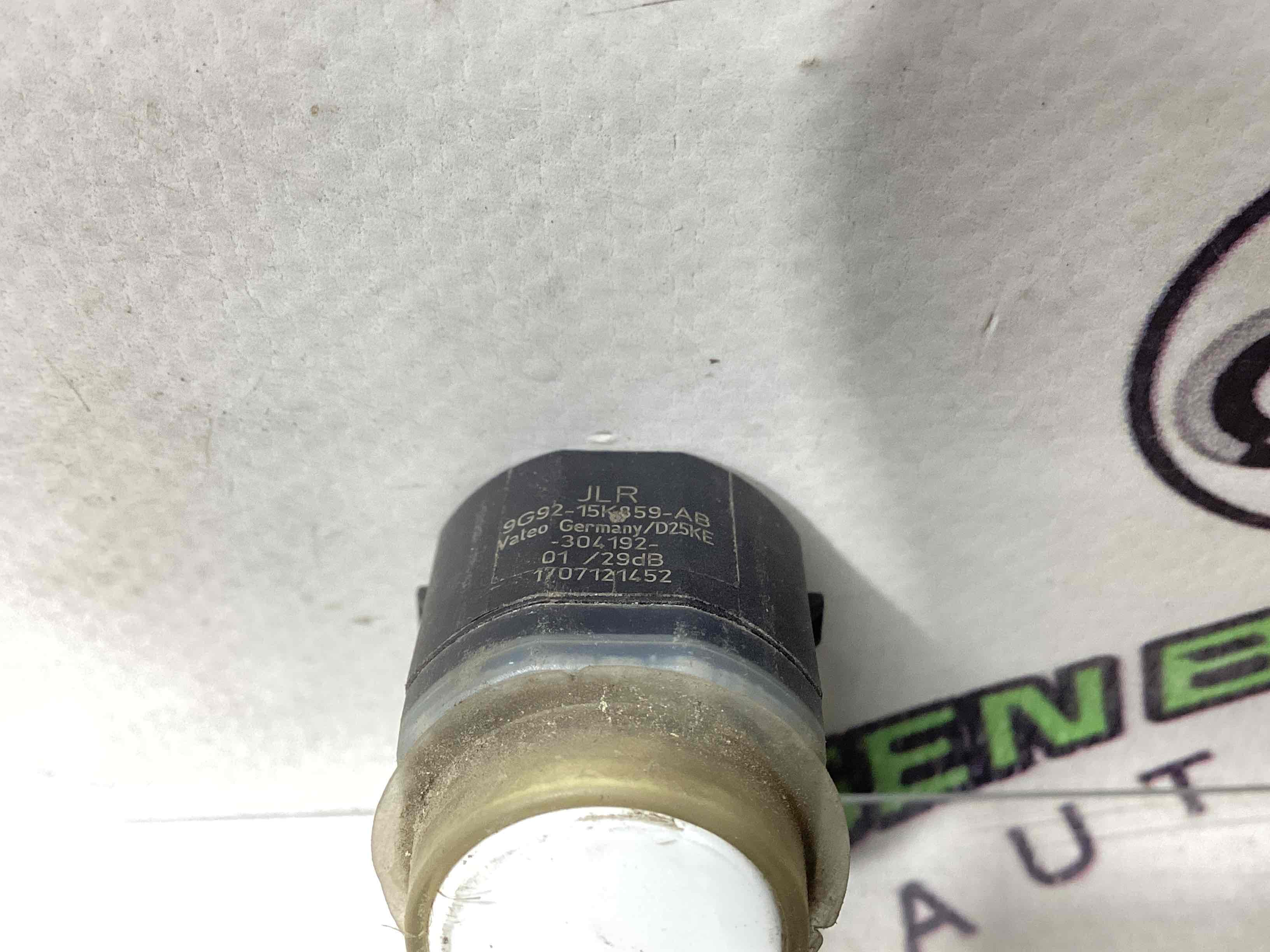 Парктронік, кріплення, корпус