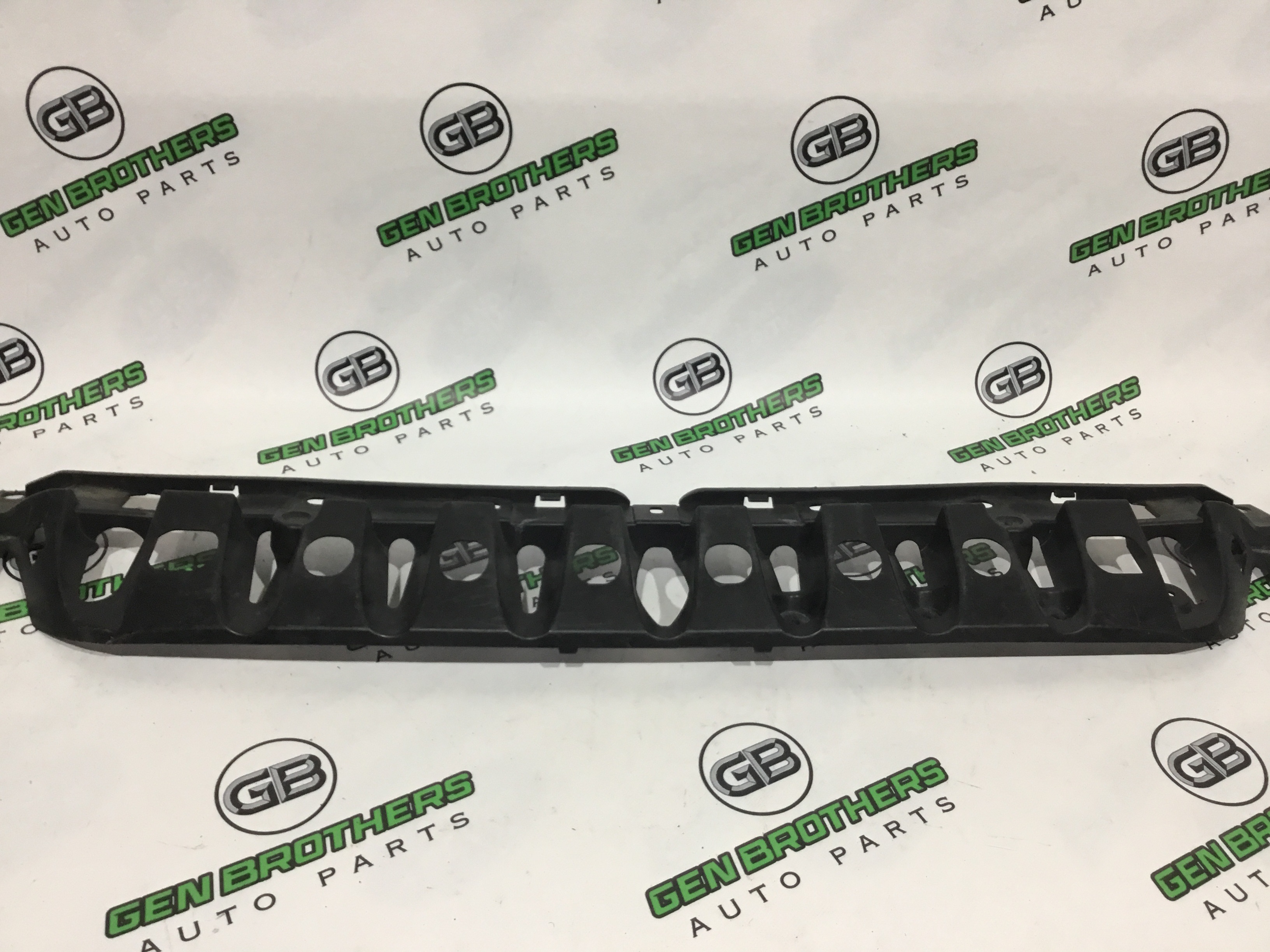 Абсорбер бампера