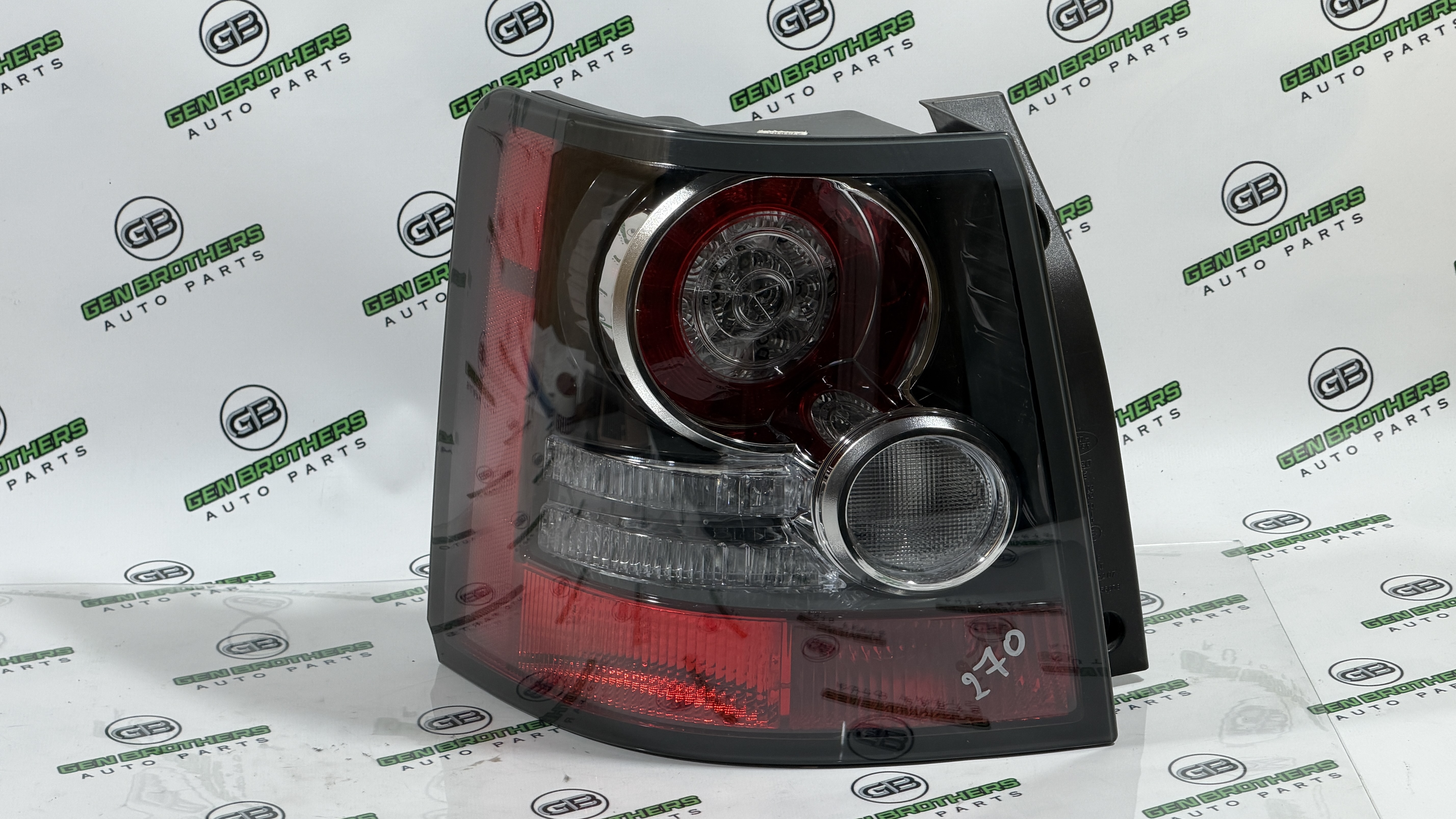 Ліхтар стоп сигналу Land Rover Range Rover Sport L320 2010