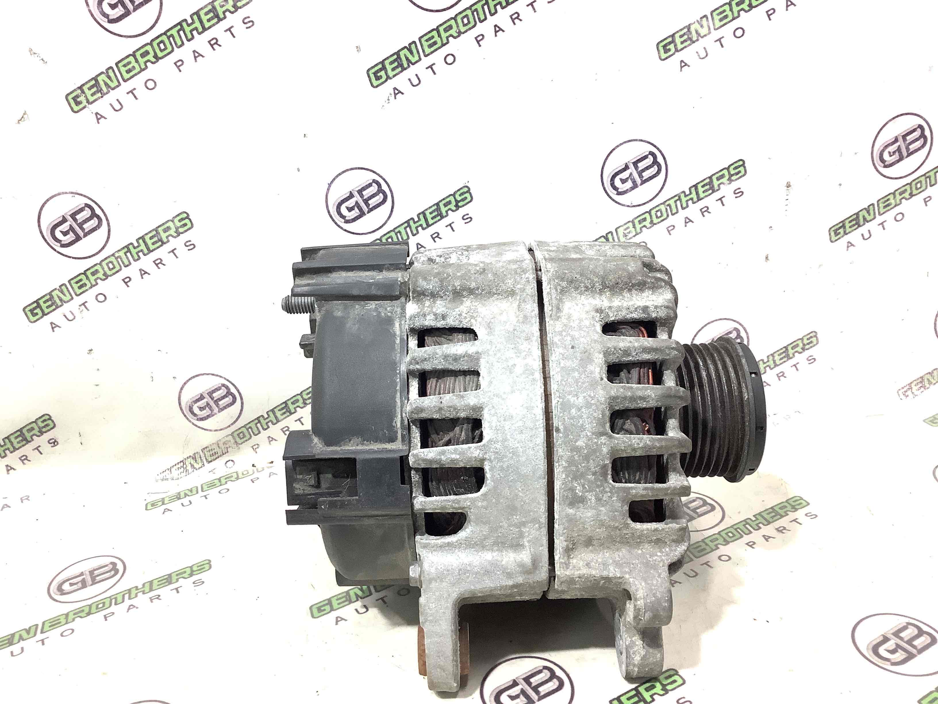 Генератор, кронштейн генератора