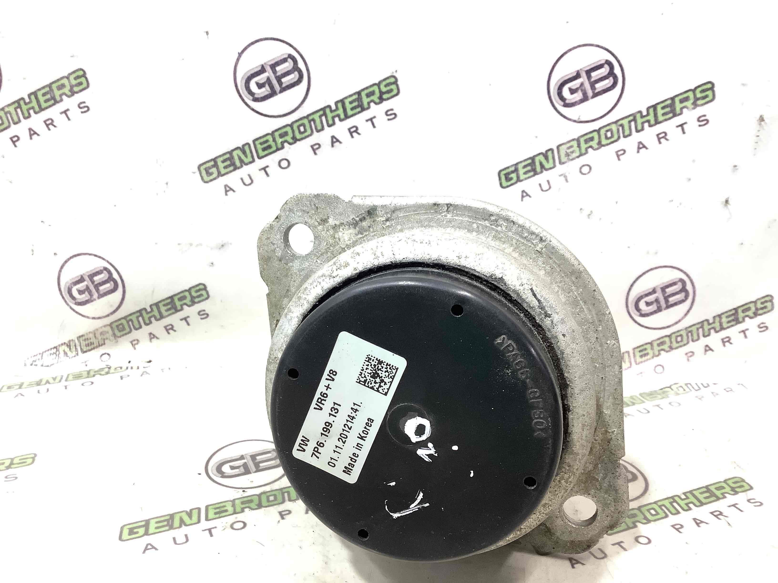 Подушка кріплення двигуна