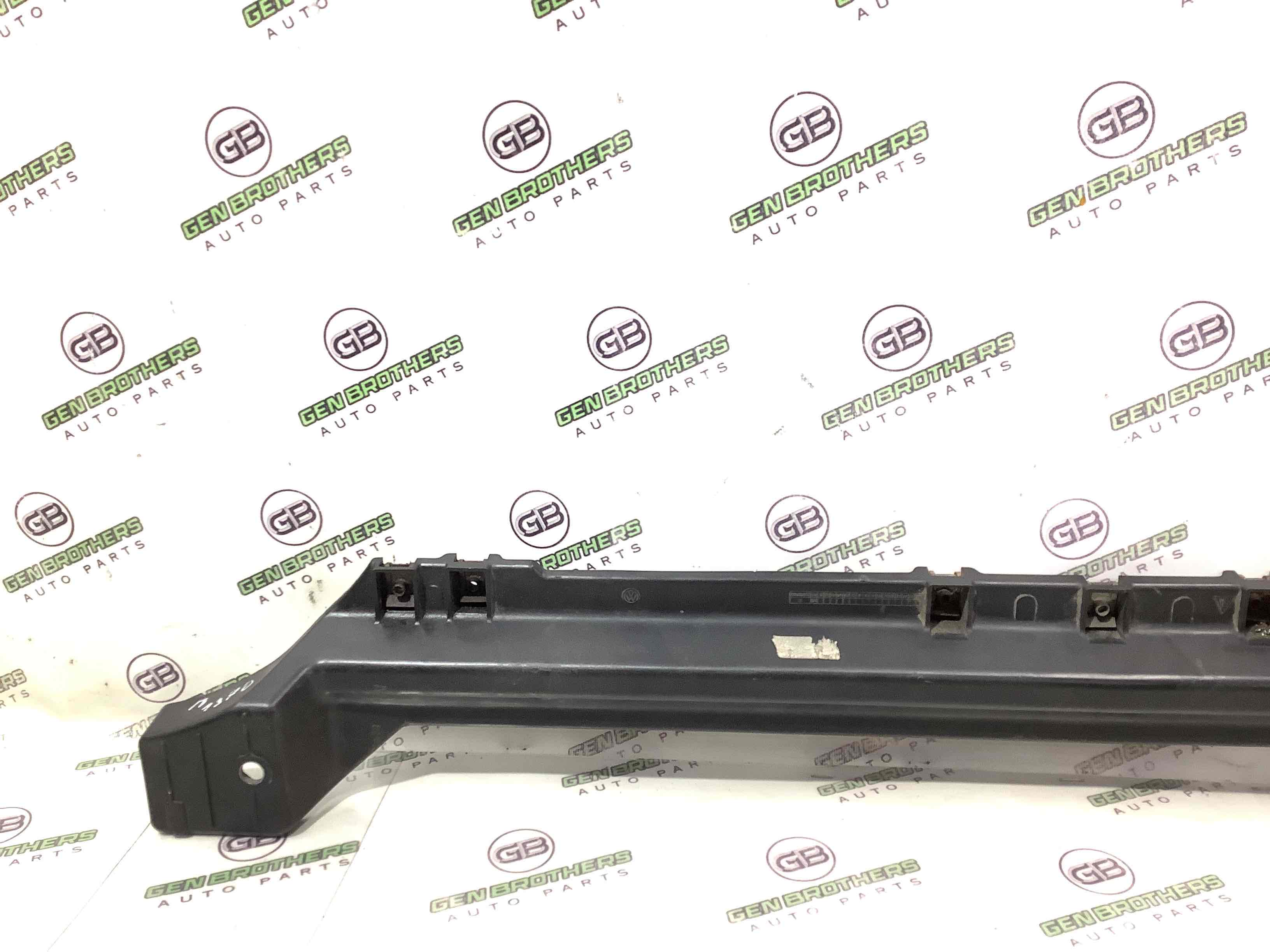 Опора радіатора, кріплення, кронштейн, ущільнювач радіатора