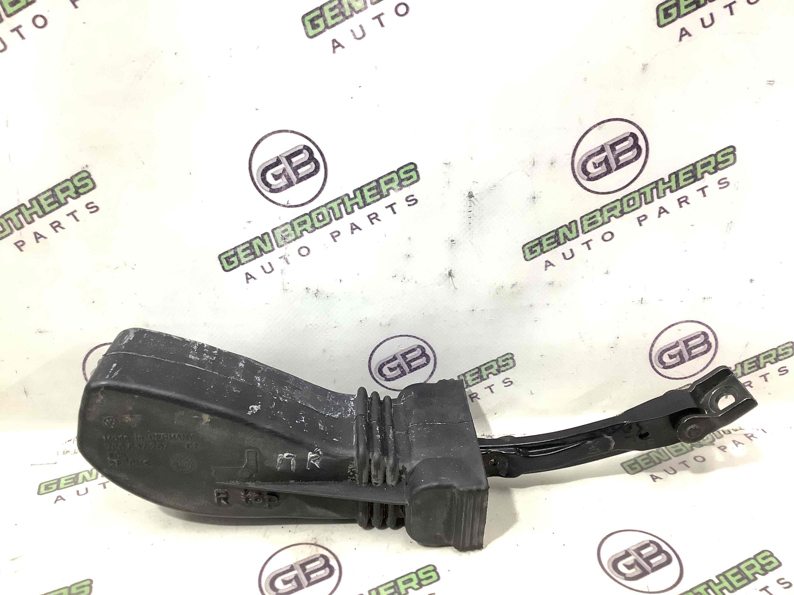 Обмежувач відчинення дверей