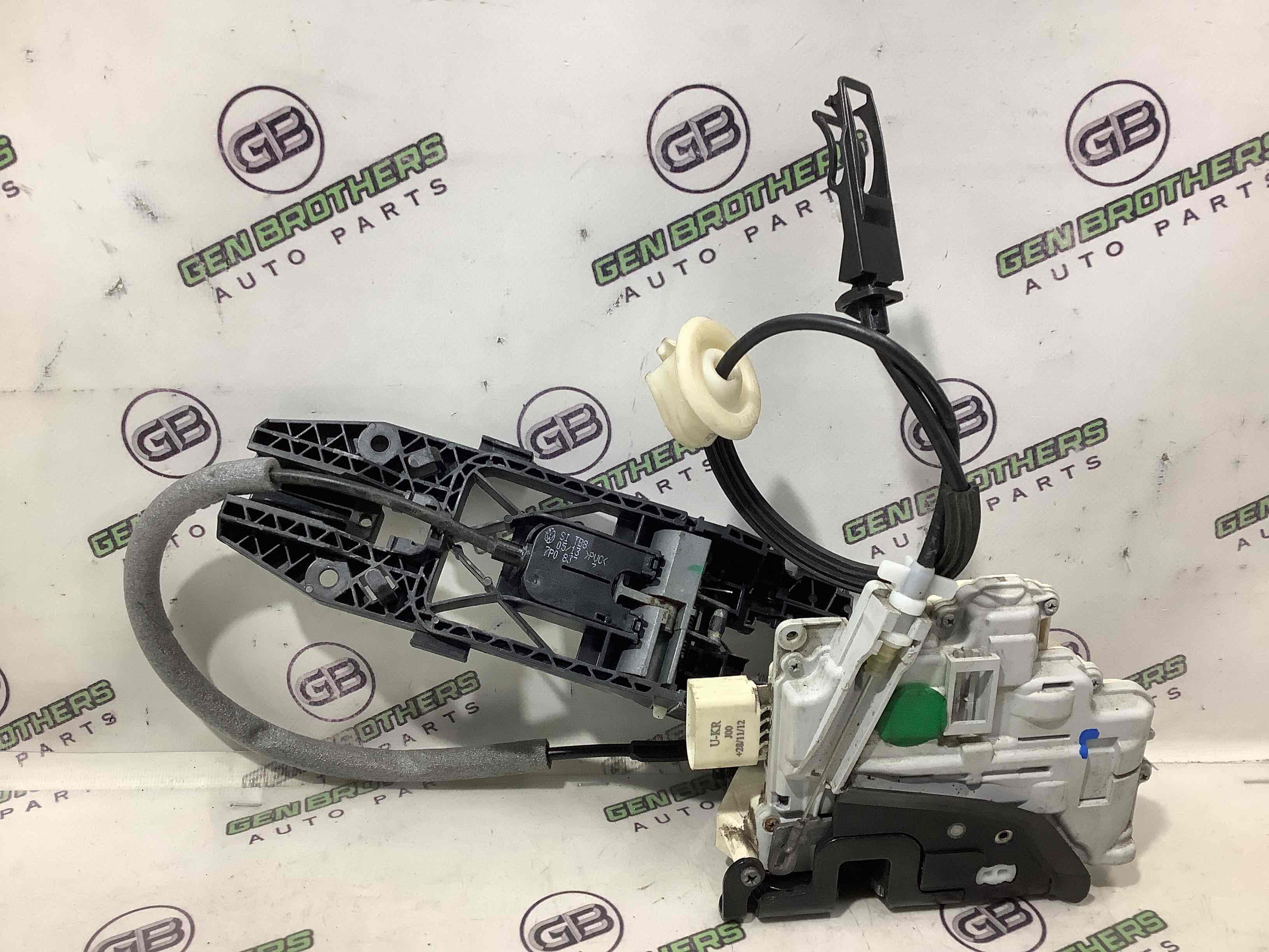 Замок дверей задньої правої