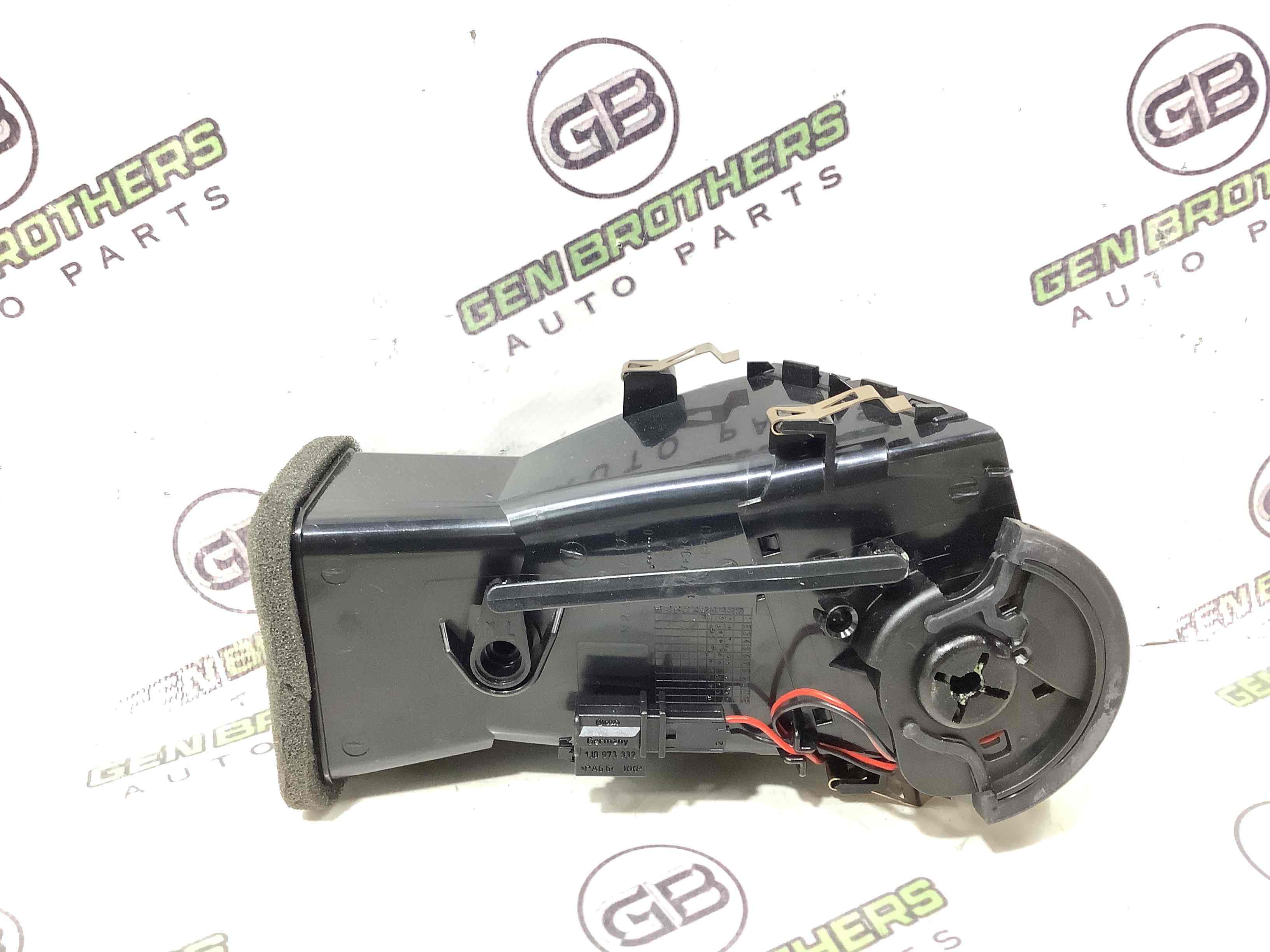 Дефлектор обдування салону