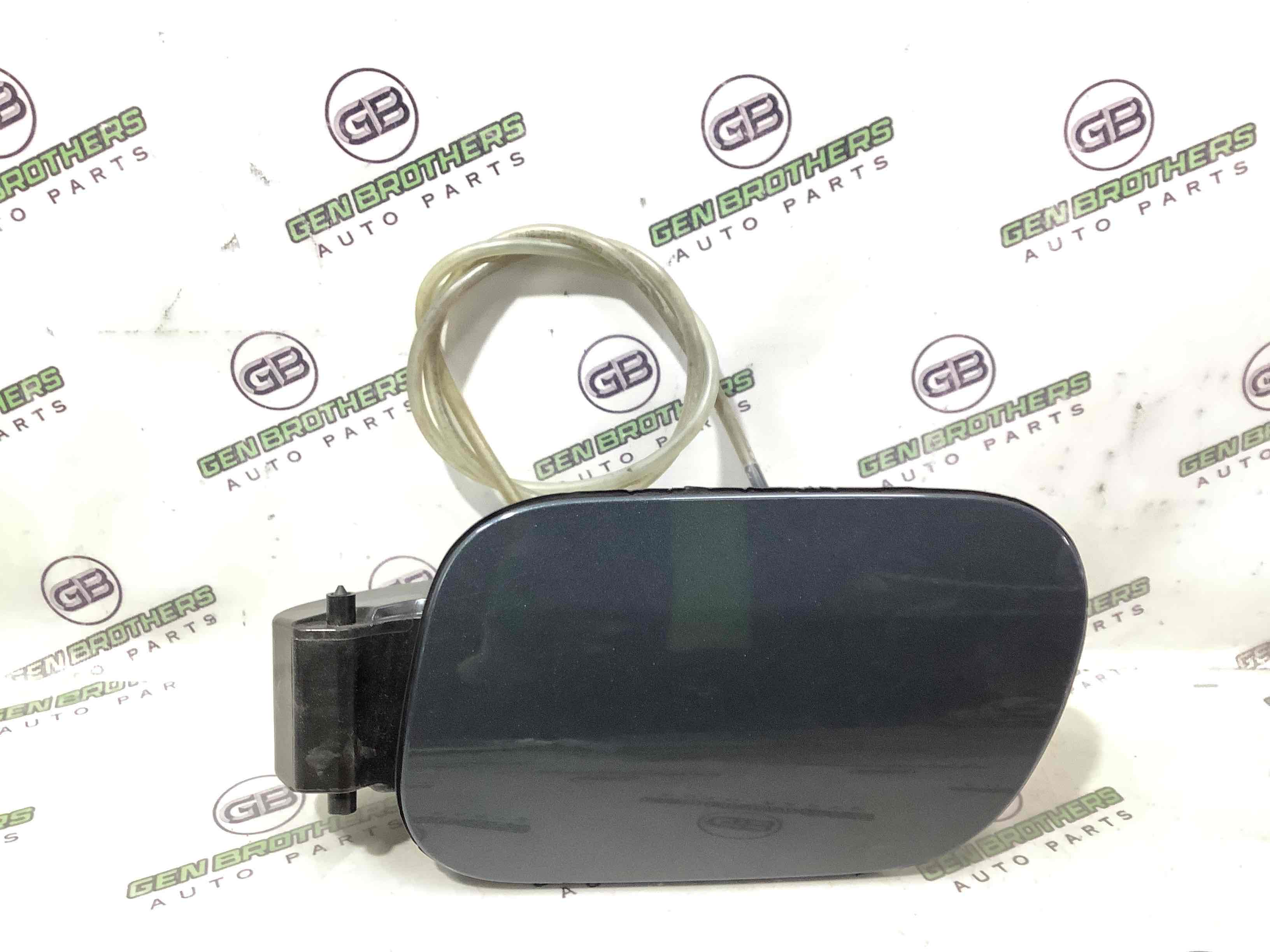 Лючок бензобака