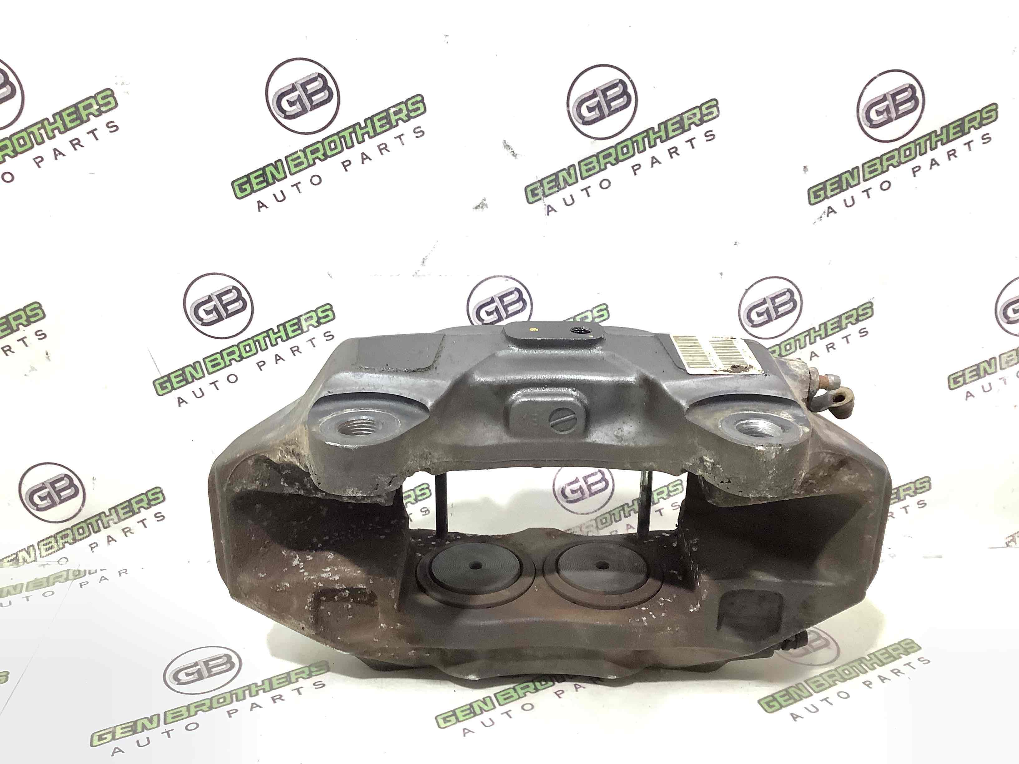 Супорт передній правий