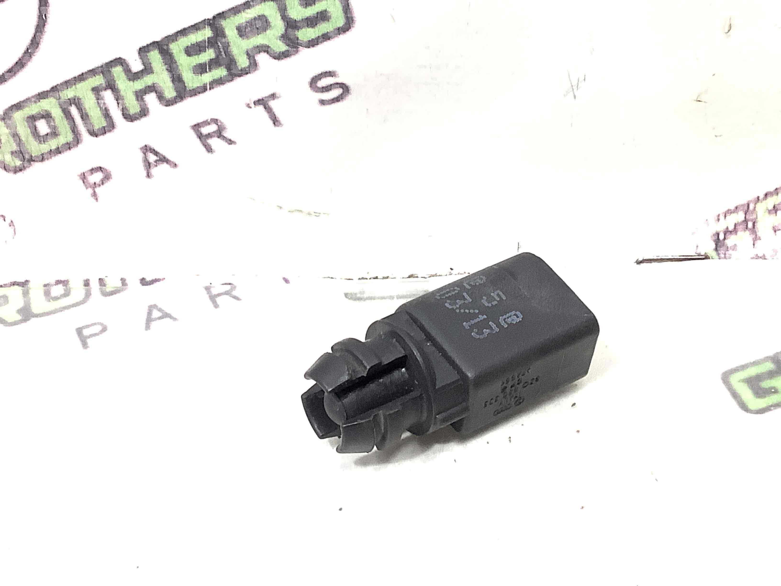 Датчик температури навколишнього середовища