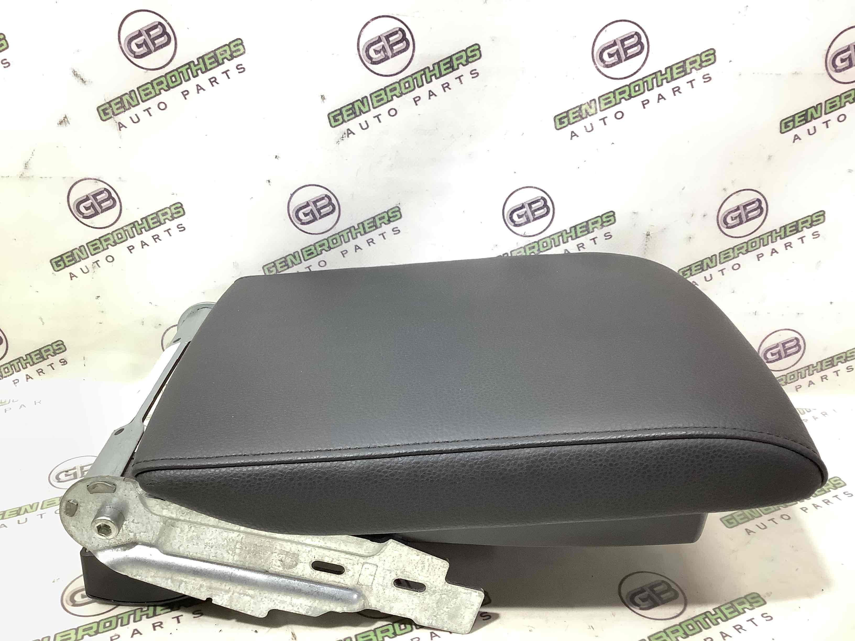 Підлокітник