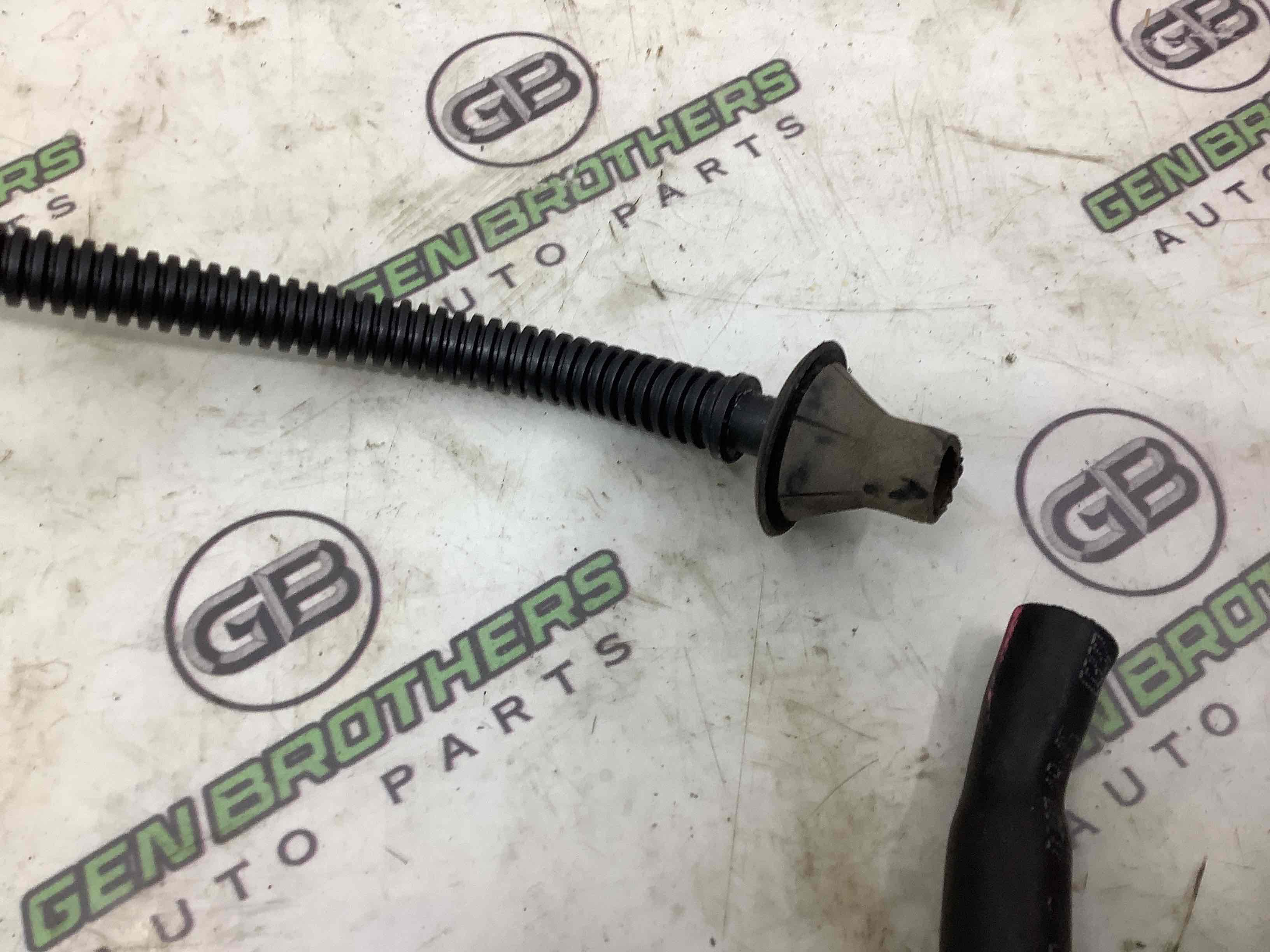 Патрубок трубопровод, шланг