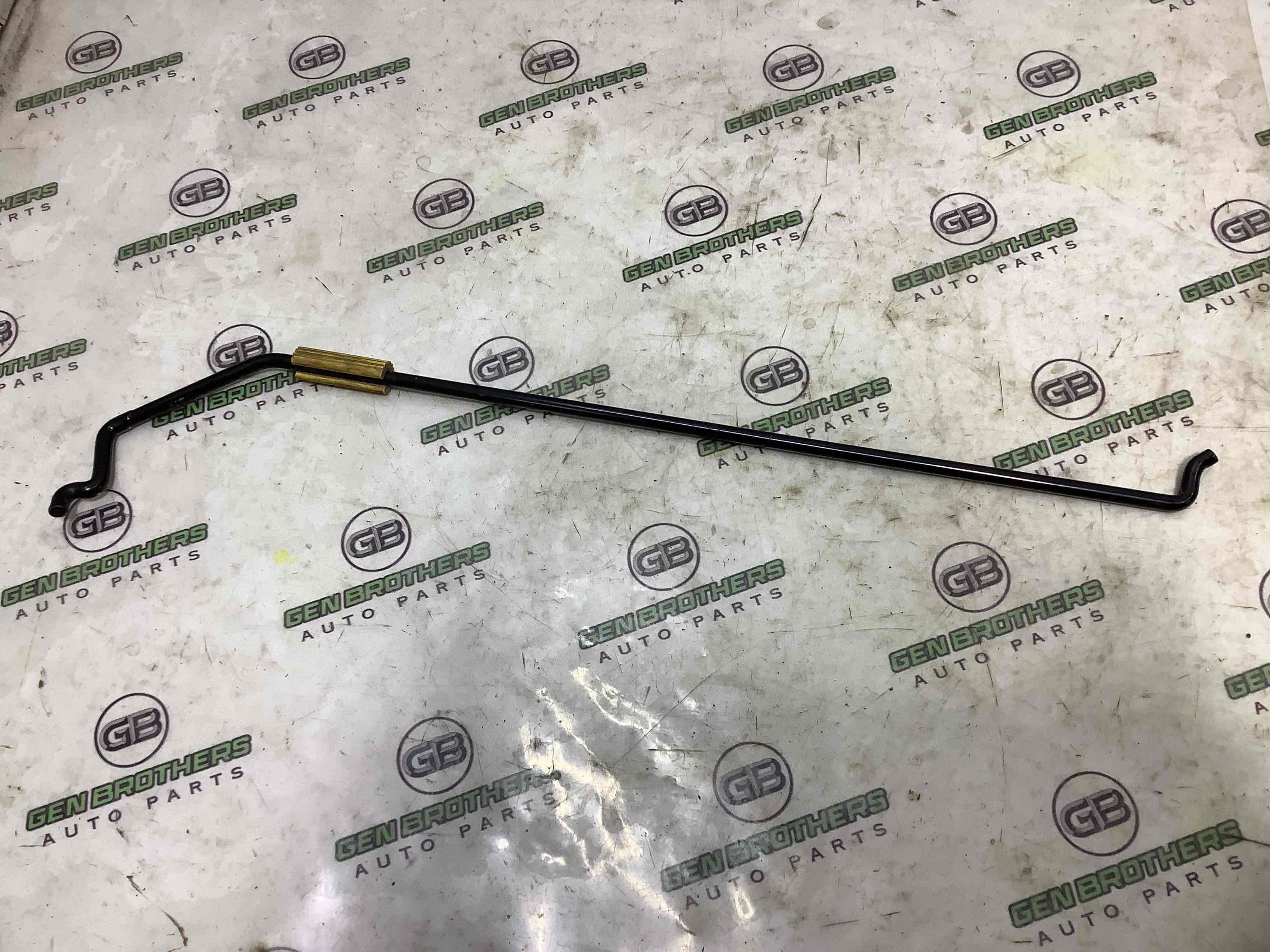 Амортизатор капота