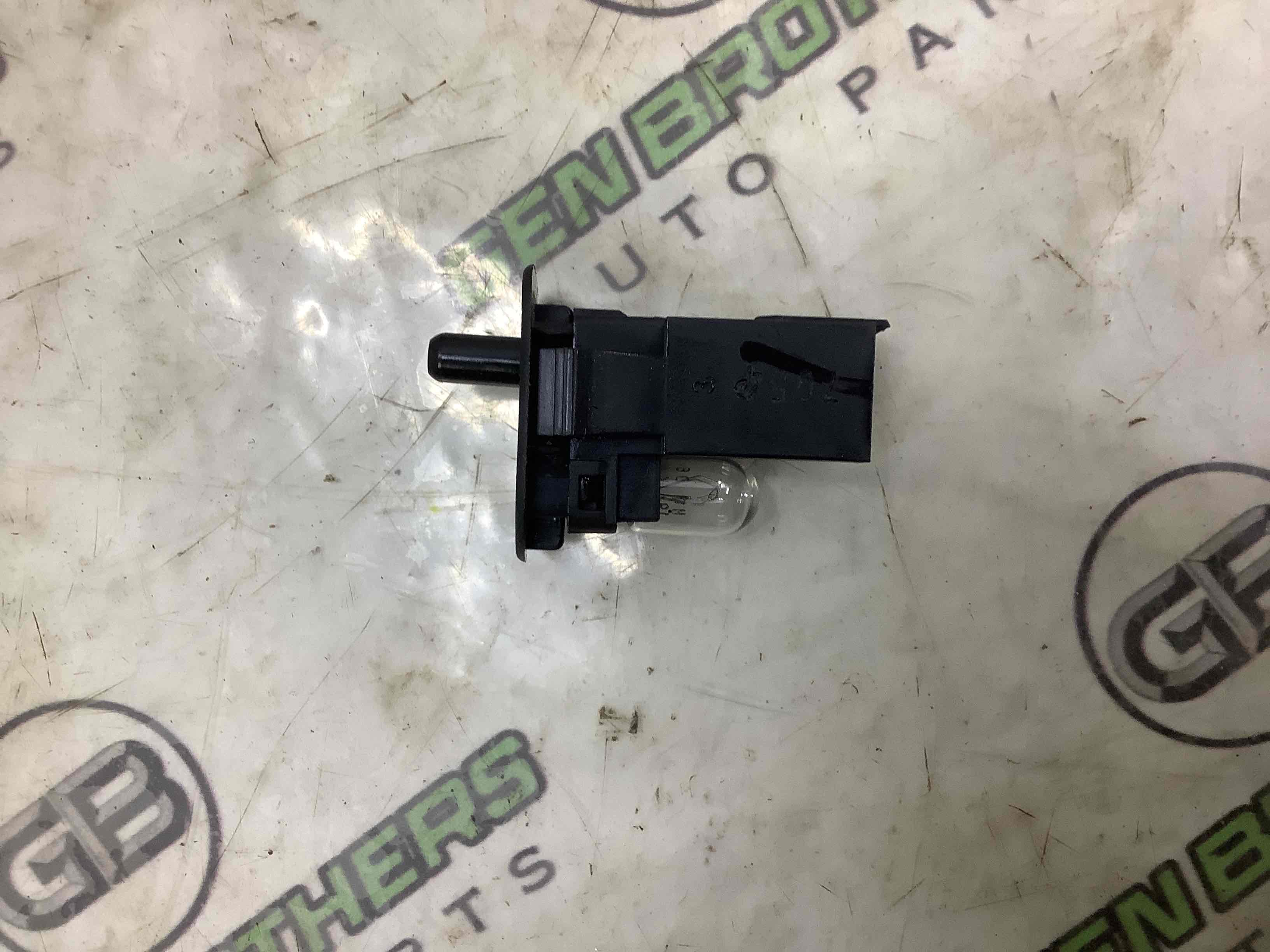 Фонарь салонный, плафон