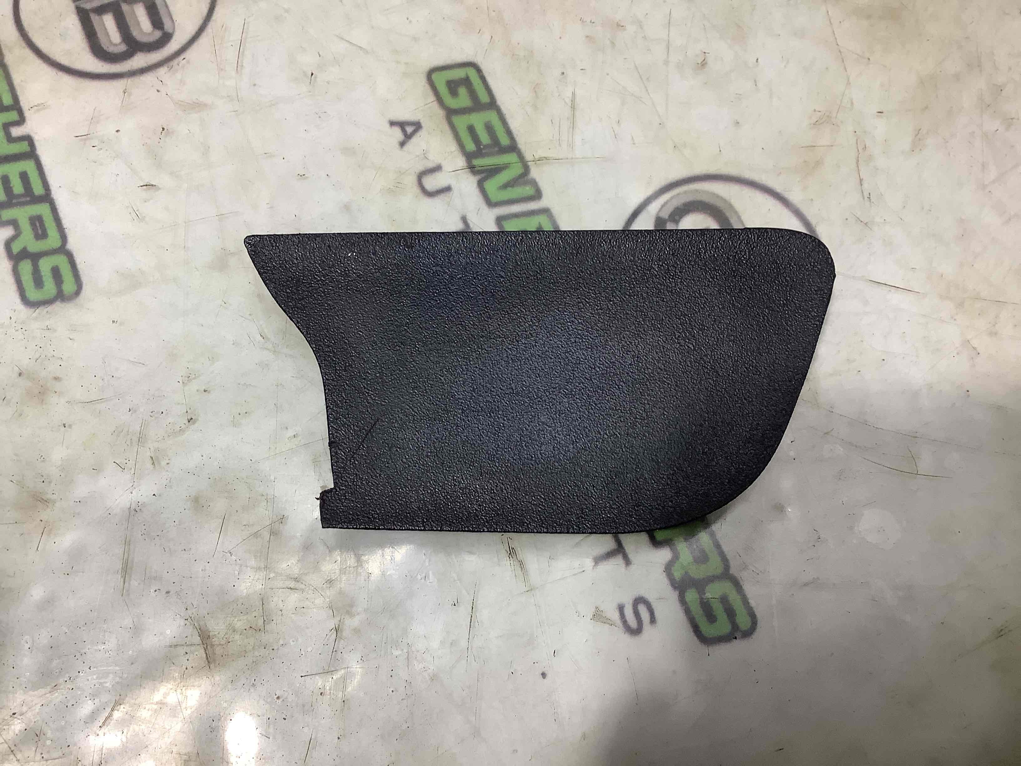 Обшивка дверей и карт