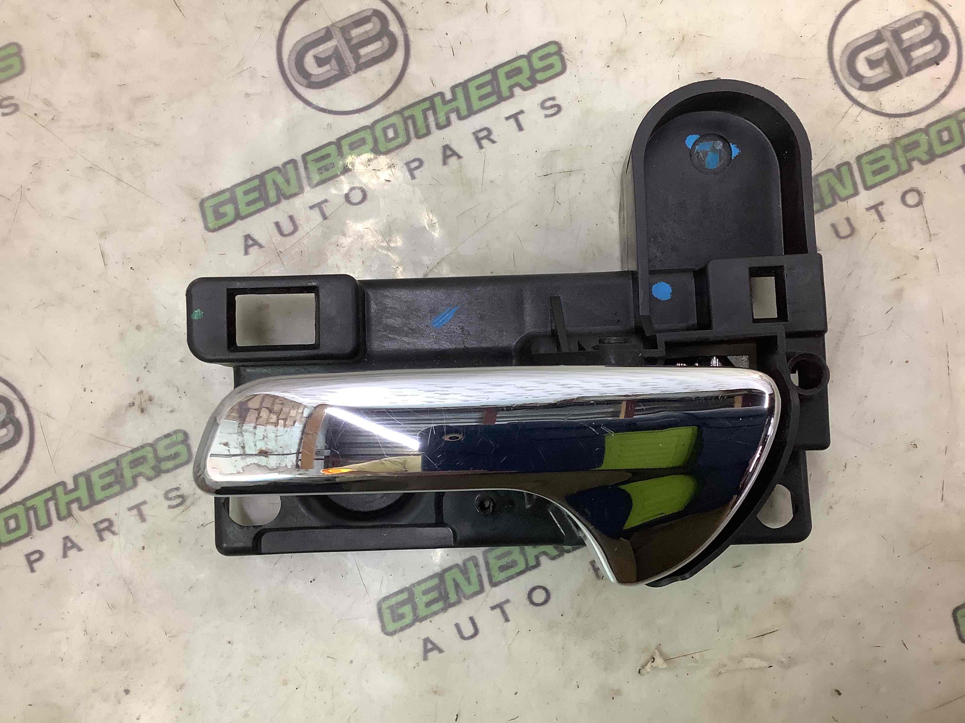 Ручка дверей салона внутренняя, поручень