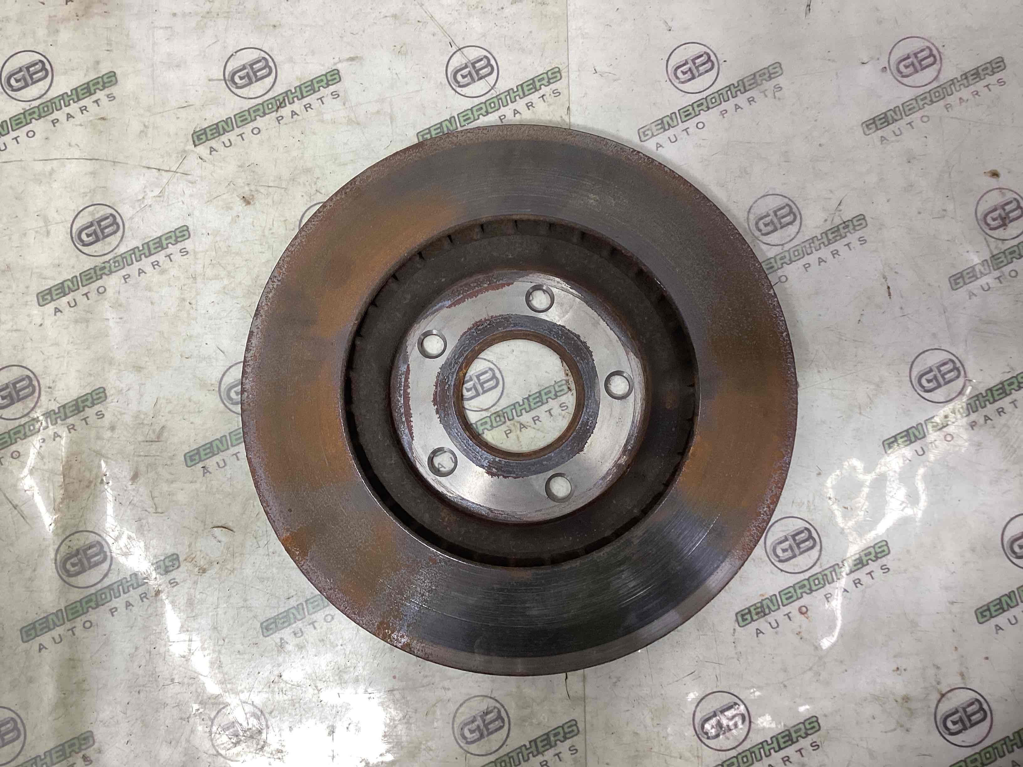 Тормозной диск передний