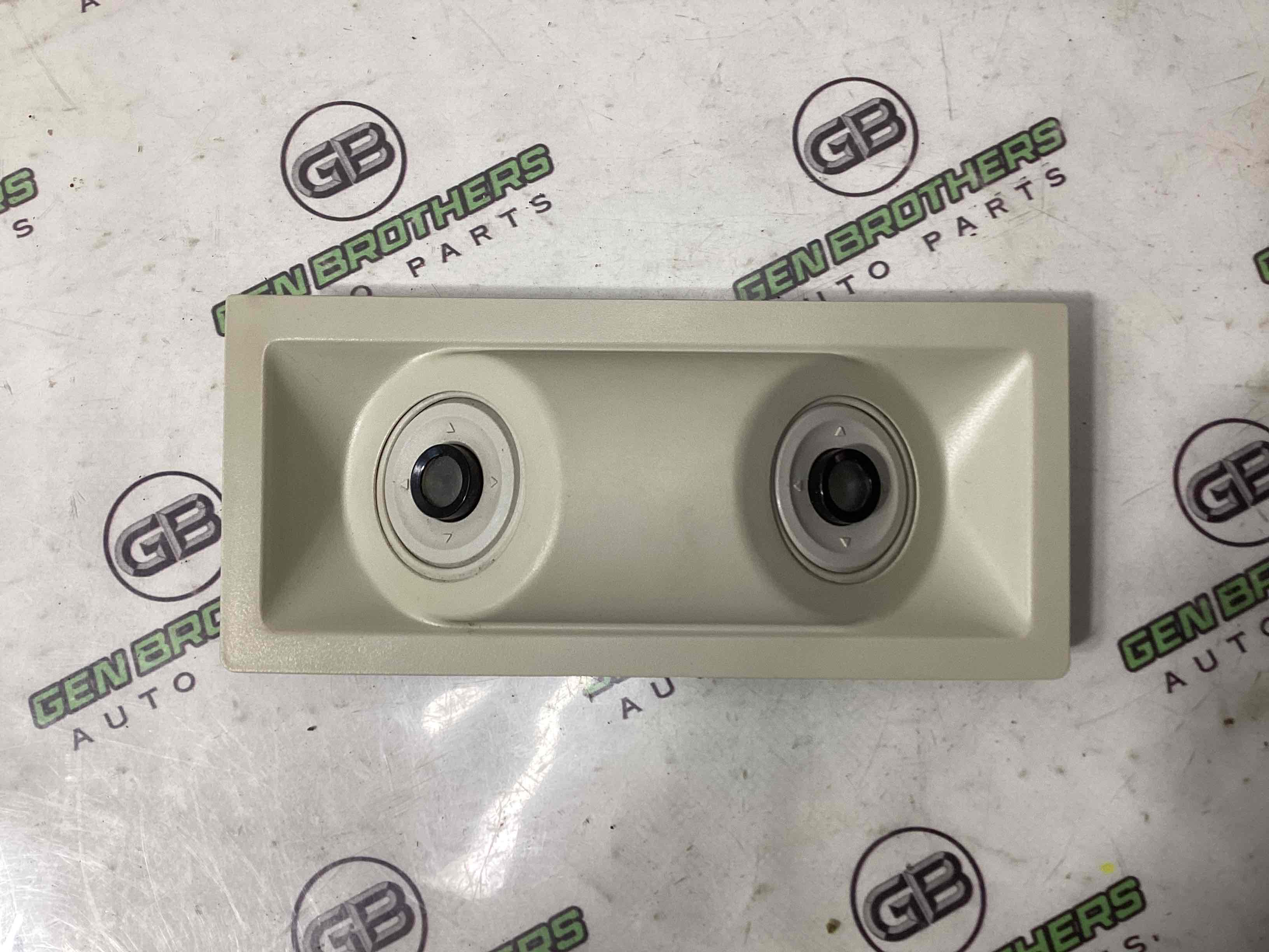 Фонарь салонный, плафон