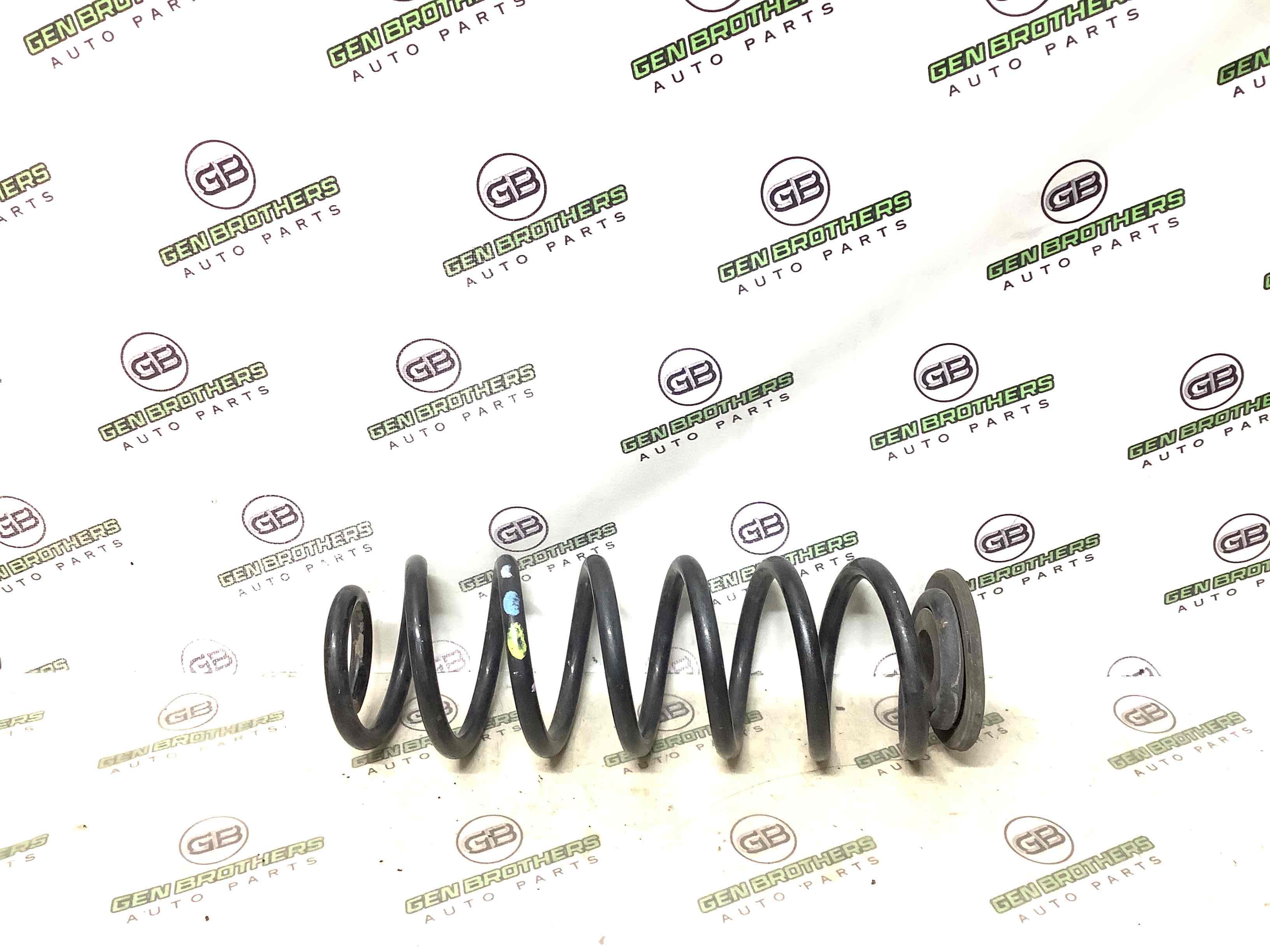 Пружина задня