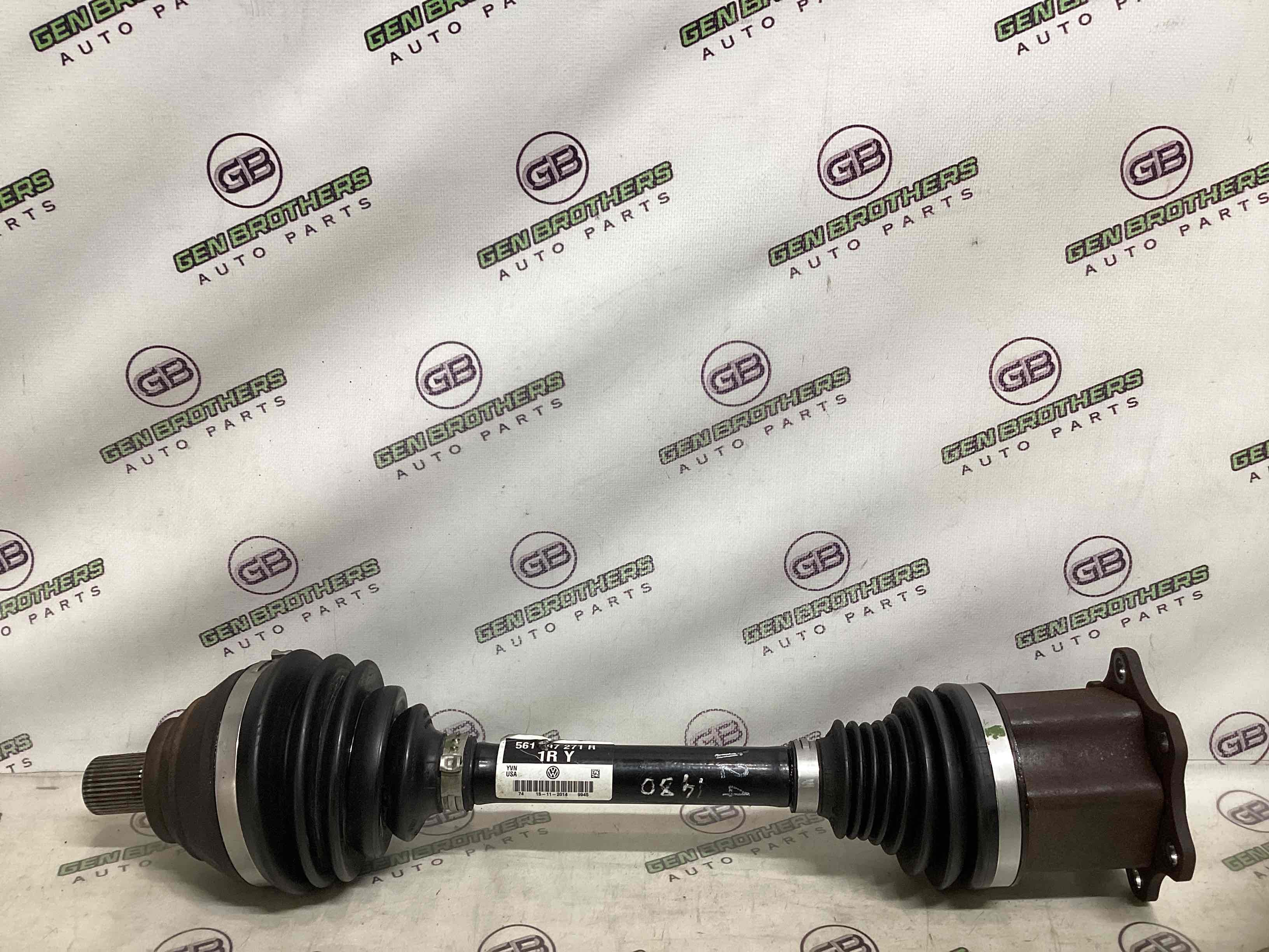 Піввісь передня ліва привідний вал, ШРУС