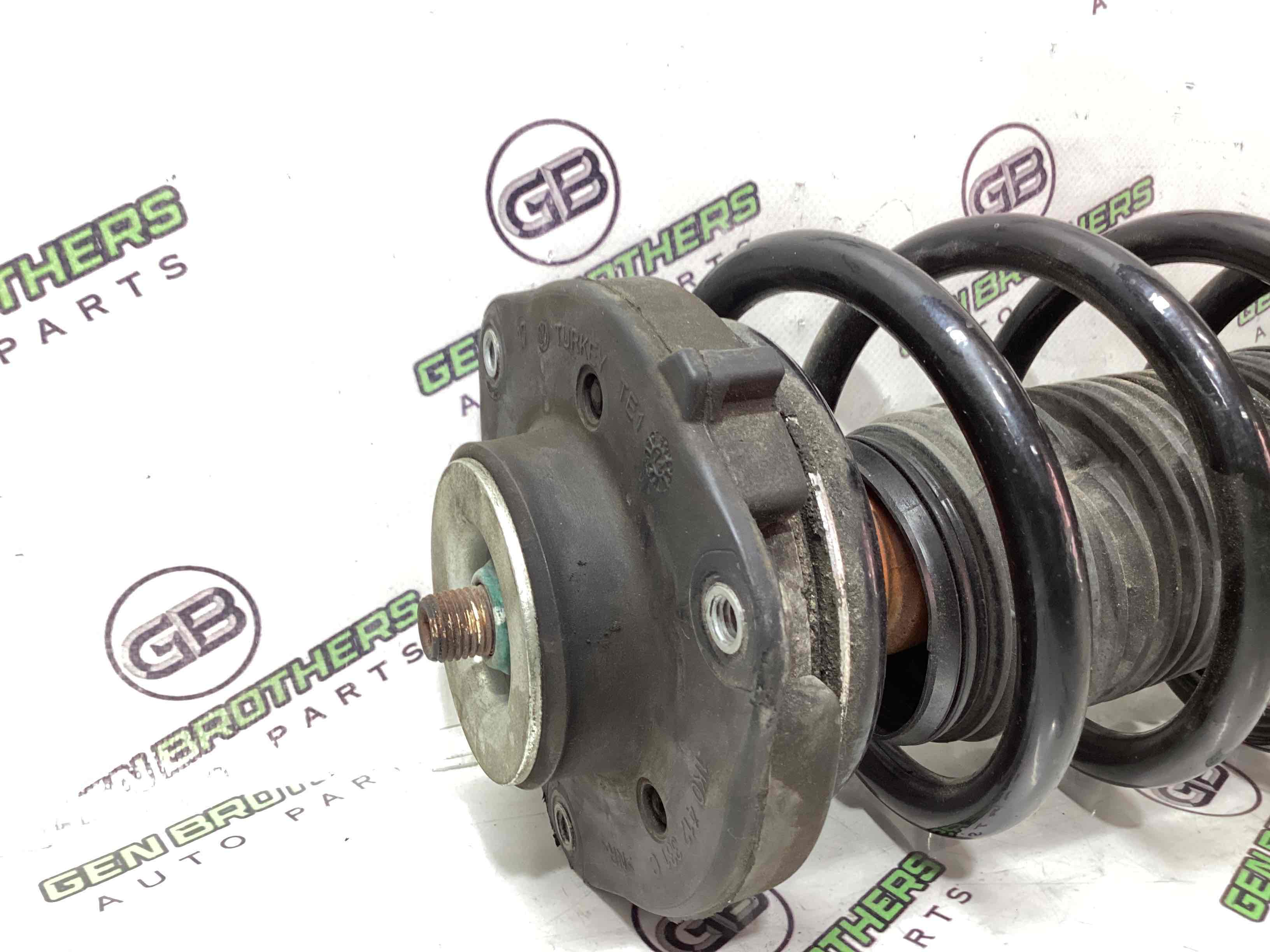 Стійка амортизатора у зборі